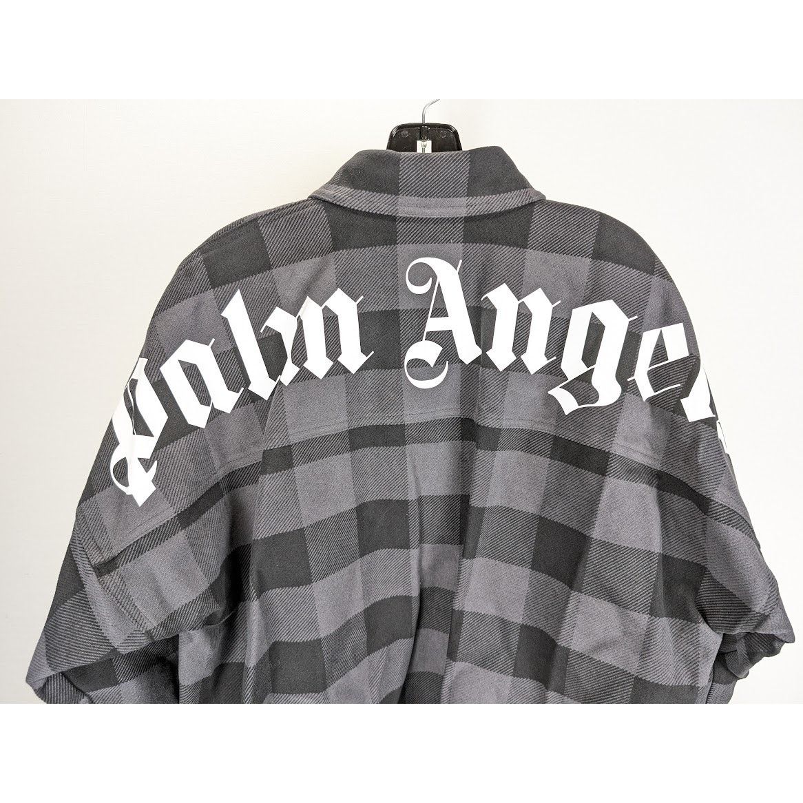 Palm Angels o1rshd1 Classic Logo Overshirt in Black/White Size US S / EU 44-46 / 1 - 11 Thumbnail