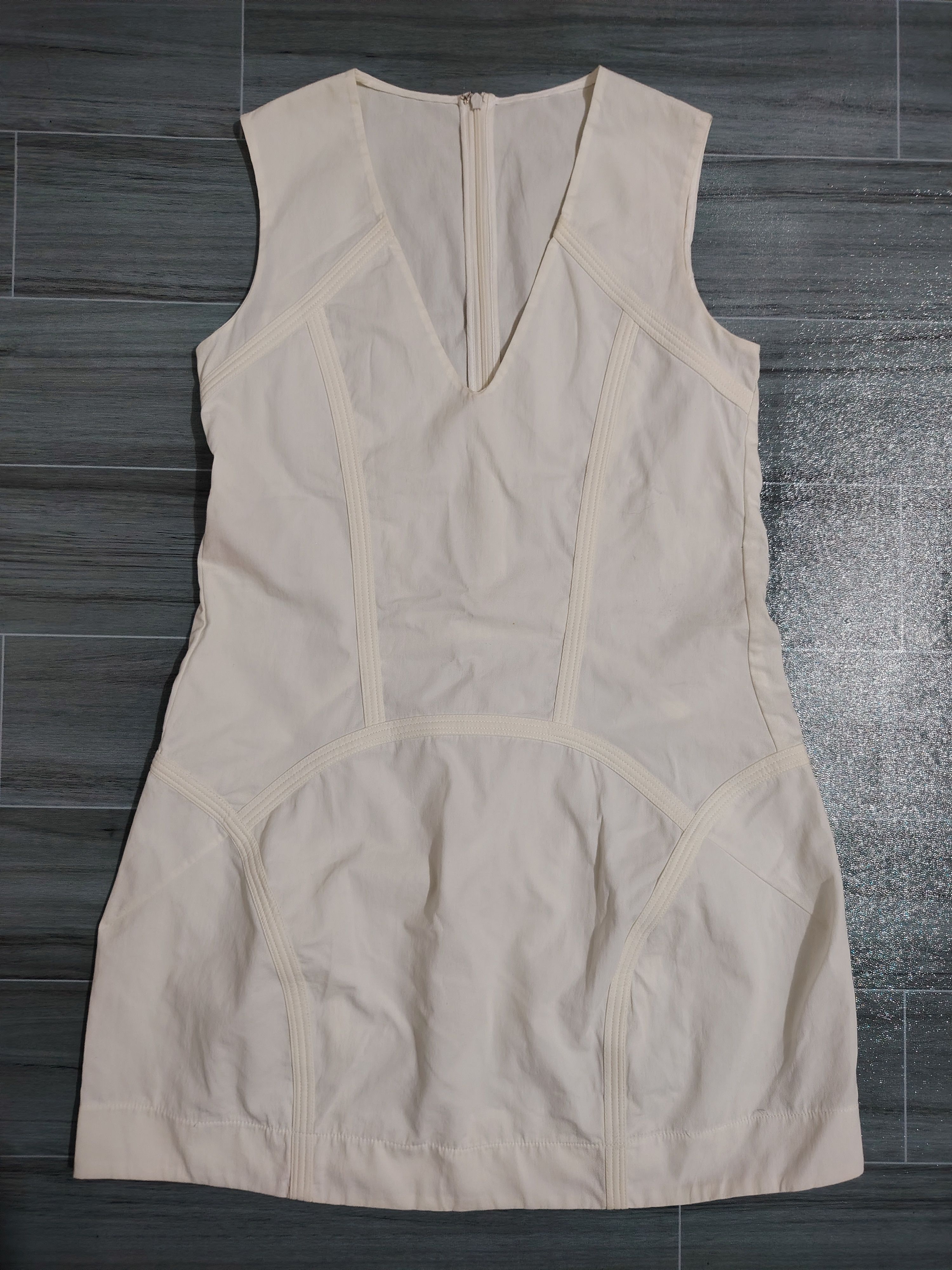 Marni MARNI - Commessa Dress Size XS / US 0-2 / IT 36-38 - 1 Thumbnail