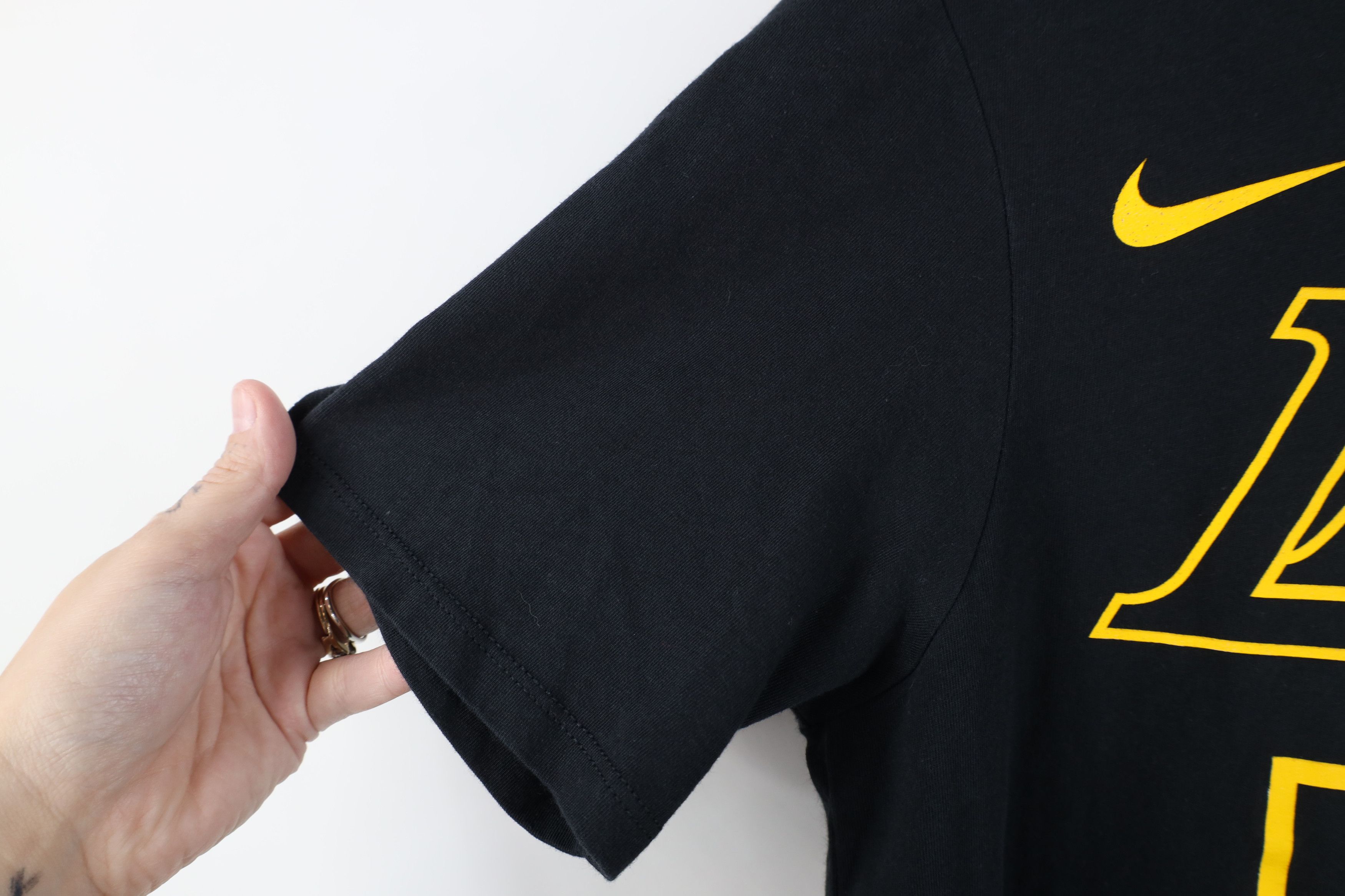 Nike Nike Los Angeles Lakers Basketball Jersey T-Shirt Black Size US S / EU 44-46 / 1 - 8 Thumbnail