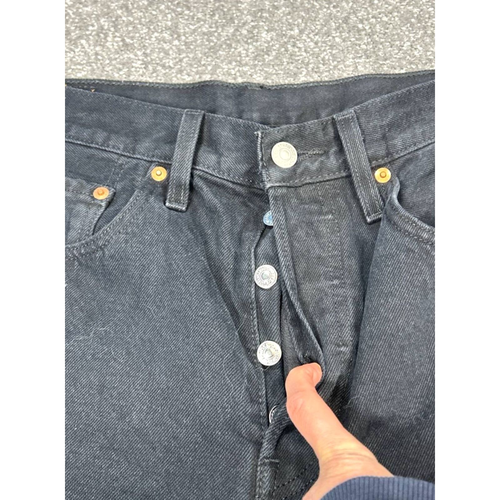 Levi's VINTAGE Levis 501 Jeans Women 30 Black Denim Cotton High Rise Dark Wash Skinny Leg 33x29 Size 30" / US 8 / IT 44 - 7 Thumbnail