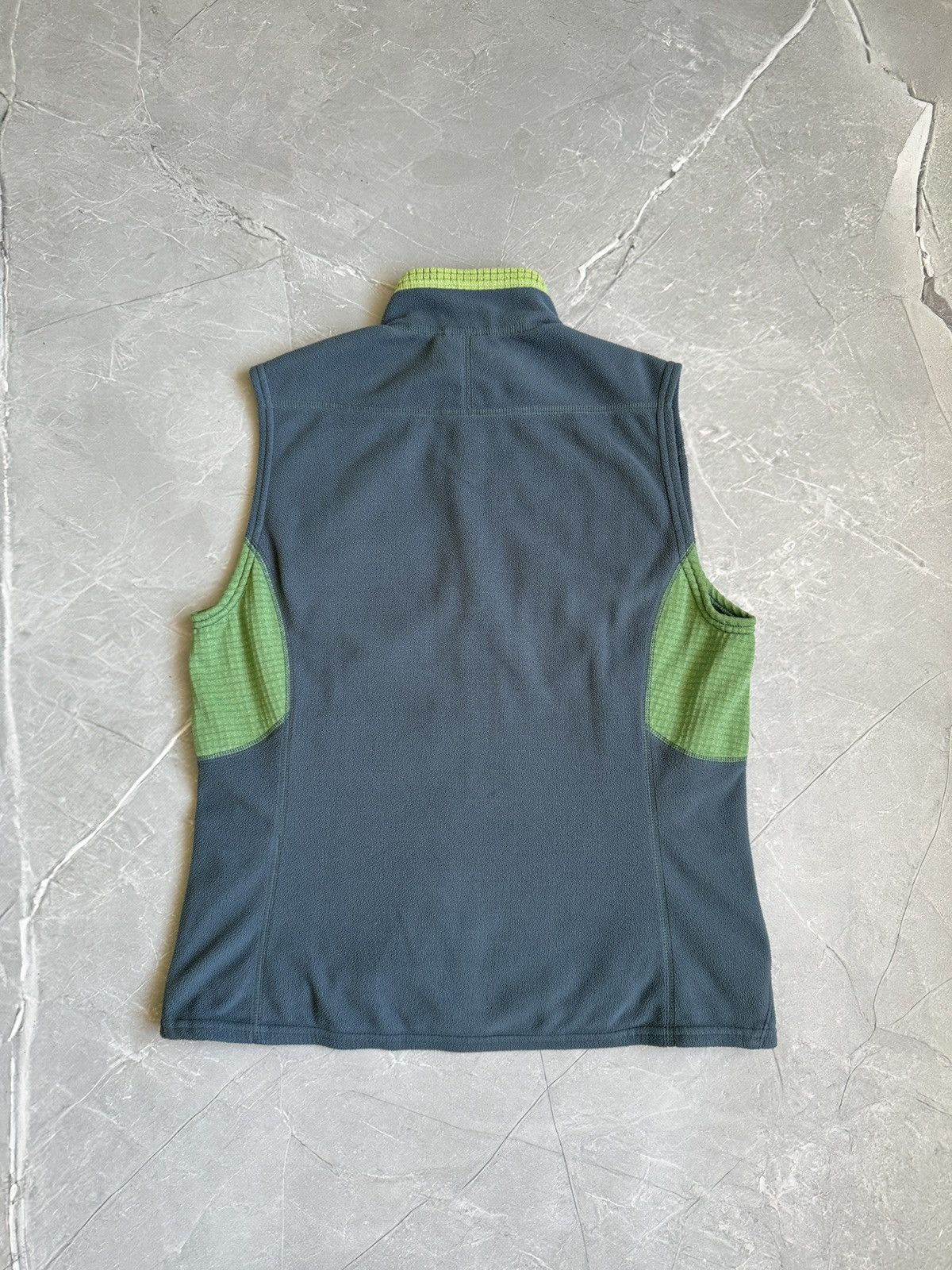Patagonia Vintage Patagonia Polartec Fleece Zip Vest Gorpcore Size L / US 10 / IT 46 - 2 Thumbnail
