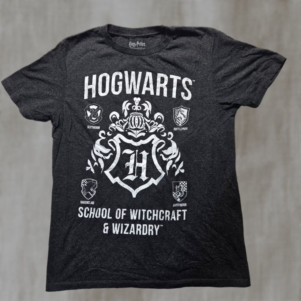 Vintage Harry Potter Hogwarts Shirt Short Sleeve Graphic Gray Men's M Medium Size US M / EU 48-50 / 2 - 1 Thumbnail