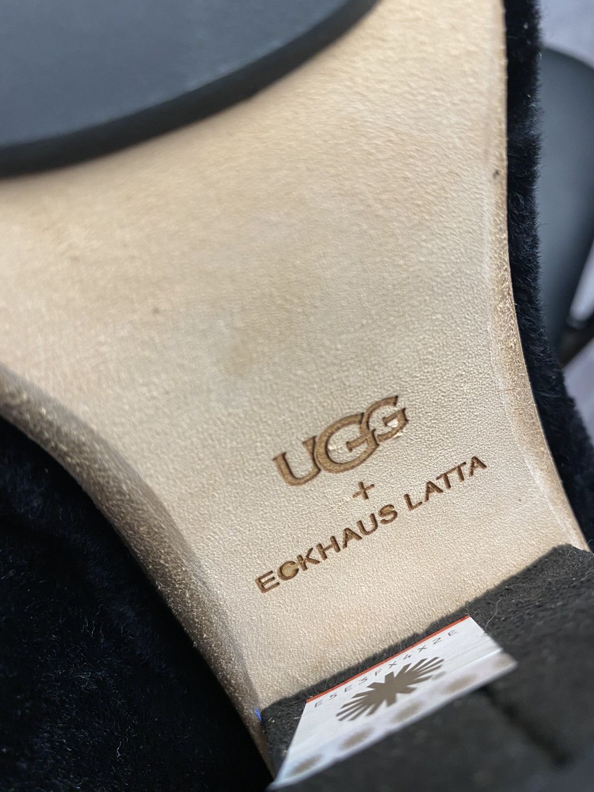Eckhaus Latta Ugg x Eckhaus Latta Black and Mint Fur Open Toe Heel Mules Size US 7 / IT 37 - 7 Thumbnail