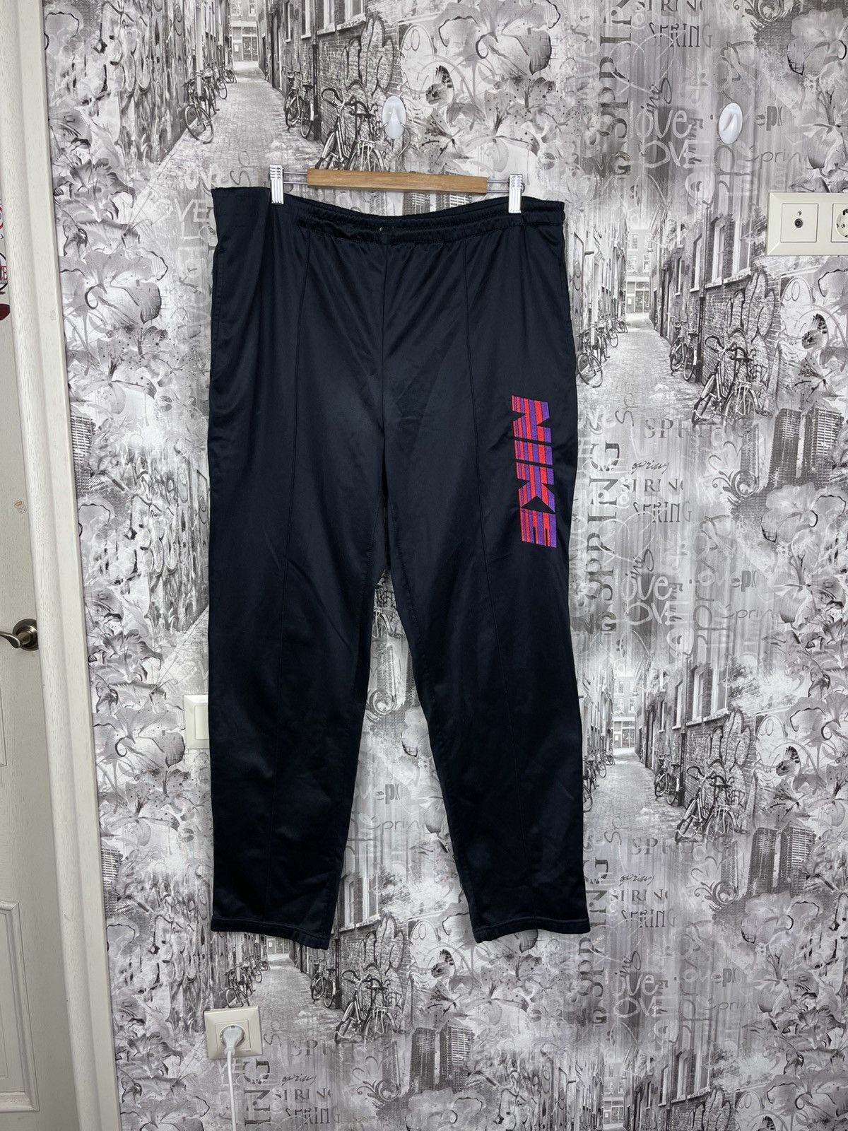 Nike Vintage Y2K Nike Nylon Drill Track Pants Big Logo Size US 34 / EU 50 - 2 Thumbnail