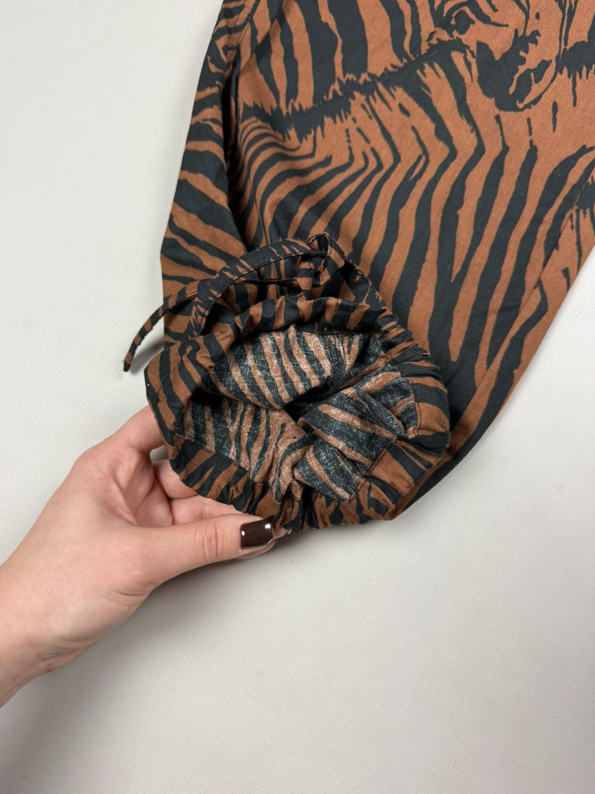 Weekend Max Mara Weekend Max Mara Ladies Zebra Pattern Cargo Pants Trousers Size 29" - 9 Thumbnail