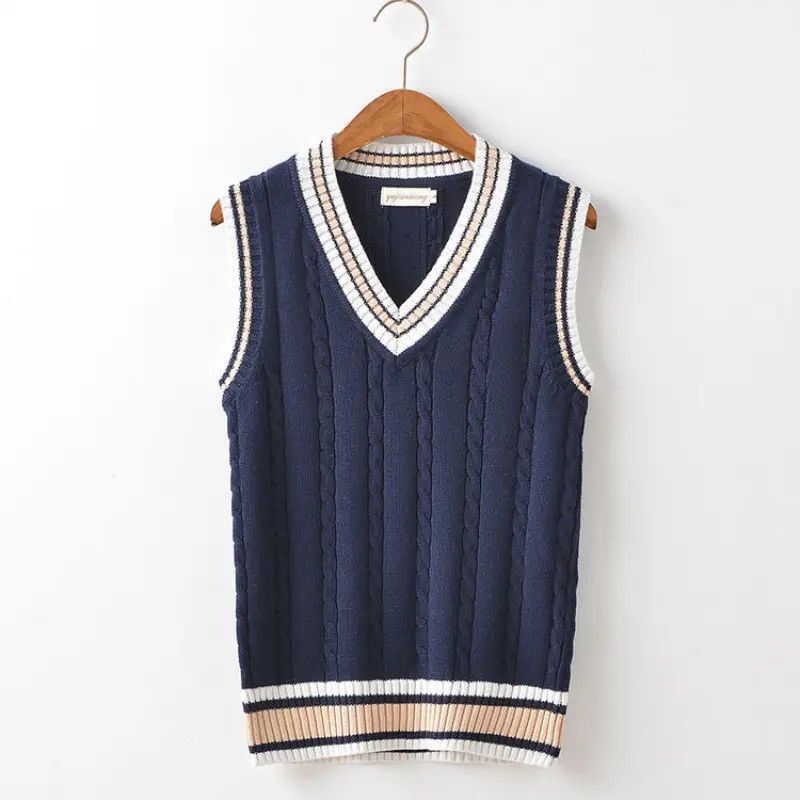 Japanese Brand × Vintage Vintage Sweater Vest Men Thicken V-neck Sleeveless Knitted Size US L / EU 52-54 / 3 - 1 Thumbnail