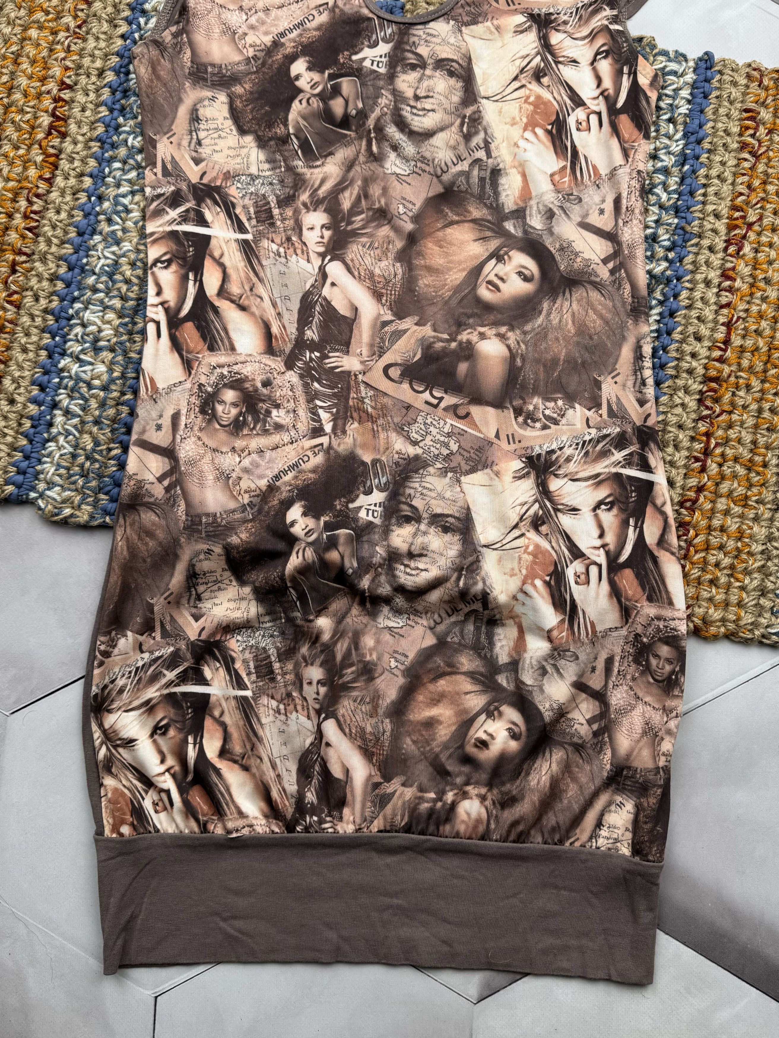 Japanese Brand Vintage Printed Dress (E4) Size M / US 6-8 / IT 42-44 - 3 Thumbnail