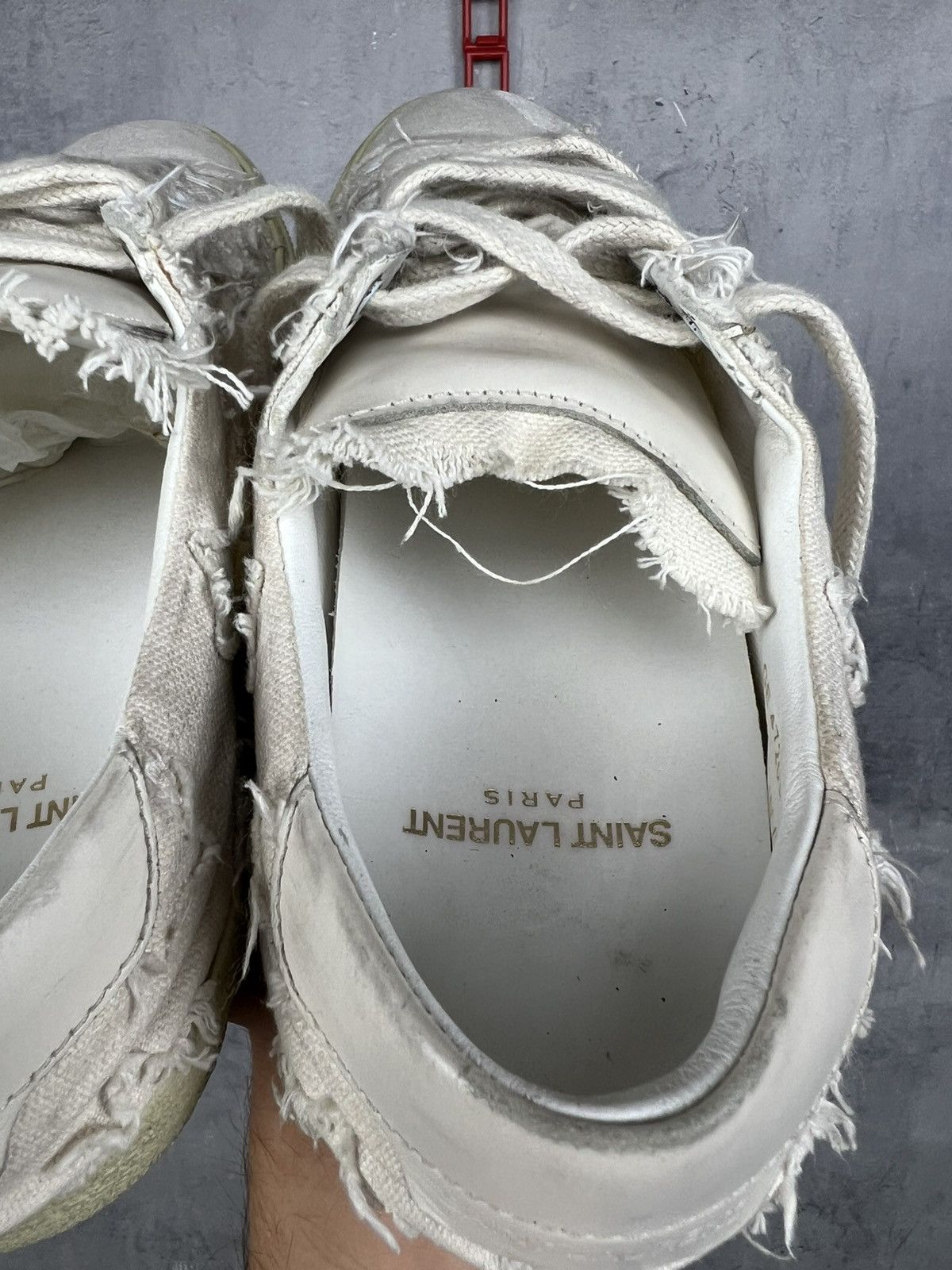 Saint Laurent Paris Saint Laurent Canvas Distressed Accents Sneakers Sz 37/24cm Size US 7 / IT 37 - 15 Thumbnail