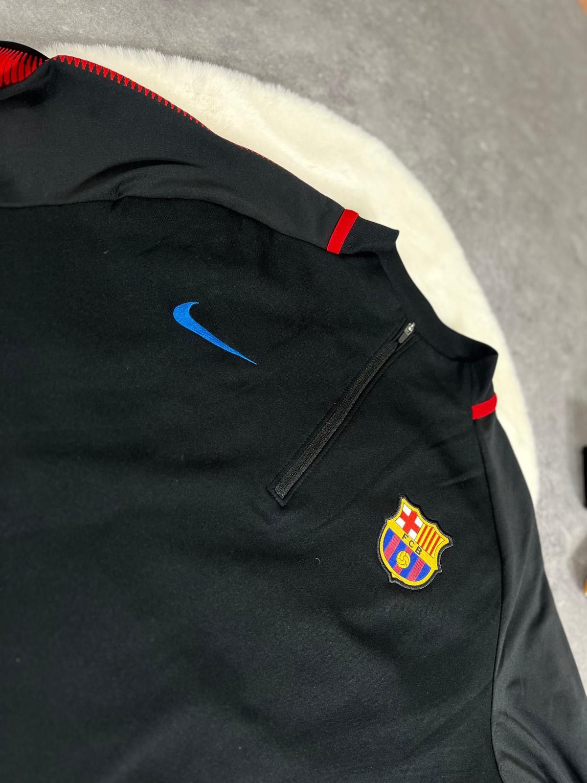 Nike Nike F.C. Barcelona Zip Sweatshirt Football Soccer Vintage Size US XL / EU 56 / 4 - 6 Thumbnail