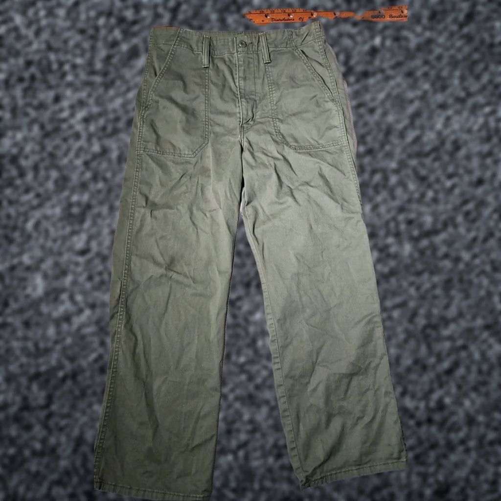 Levi's VINTAGE Levi's Pants Womens 30x27 Green Olive Utility Cargo Surplus Straight Stretch Shirt? Size 30" / US 8 / IT 44 - 1 Thumbnail