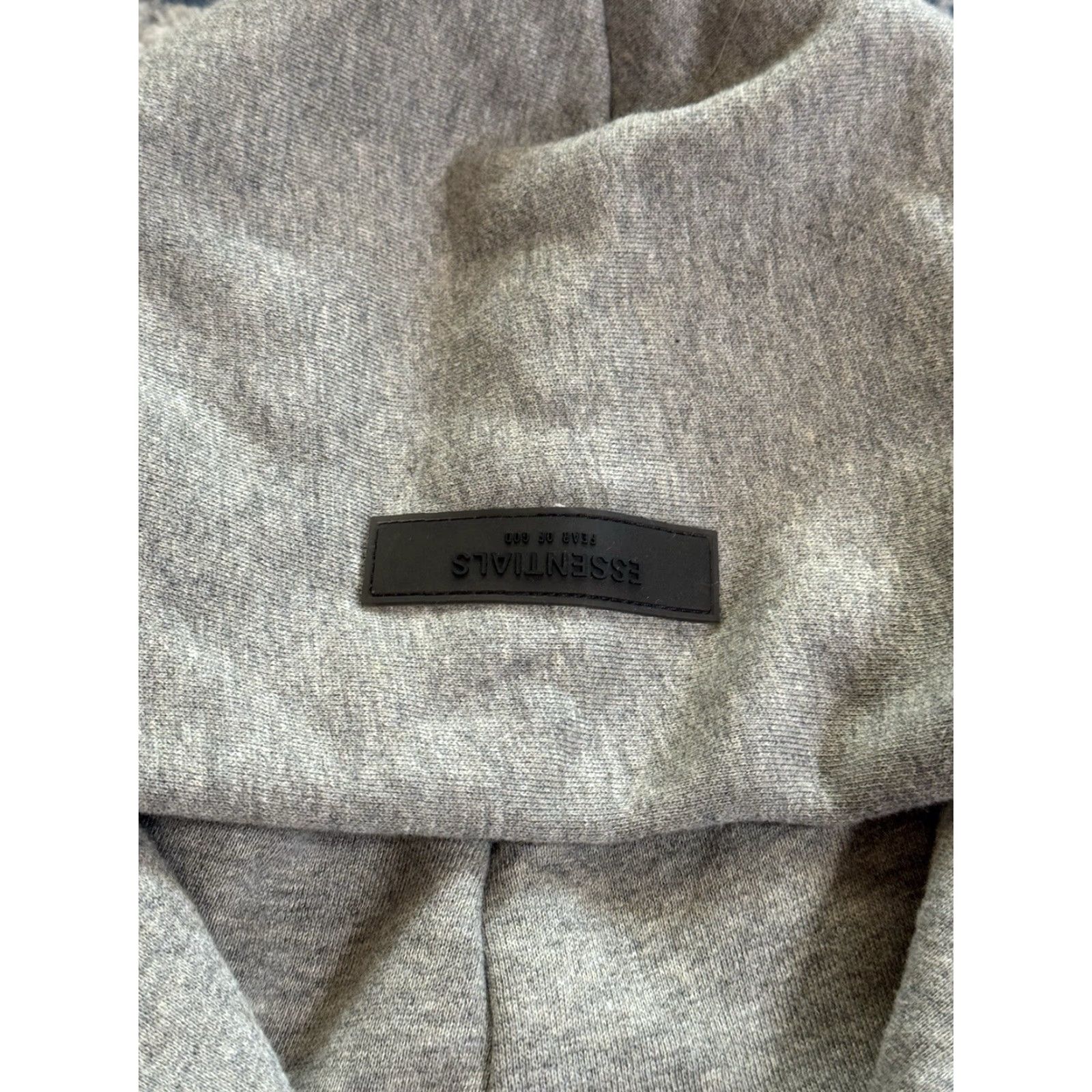 Essentials Fear Of God Essentials Hoodie FW22 Dark Oatmeal Size Small (S) Brand New NWT Size US S / EU 44-46 / 1 - 6 Thumbnail