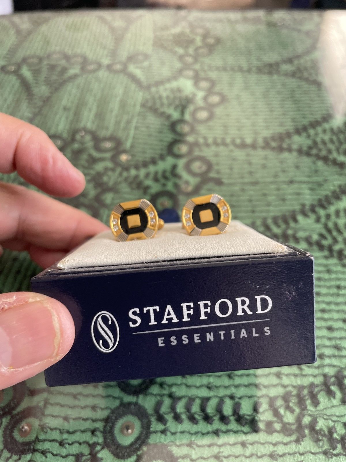Stafford Black and Gold Tone w/ rhinestones cuff links nwb 30.00 Size ONE SIZE - 3 Thumbnail