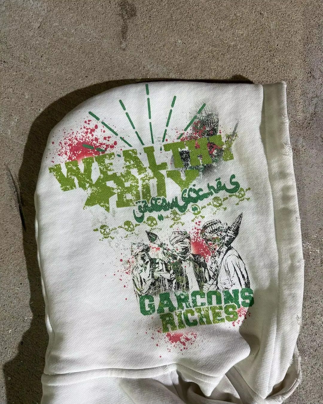 Designer × Japanese Brand Graffiti Print Hoodie Size US L / EU 52-54 / 3 - 4 Thumbnail