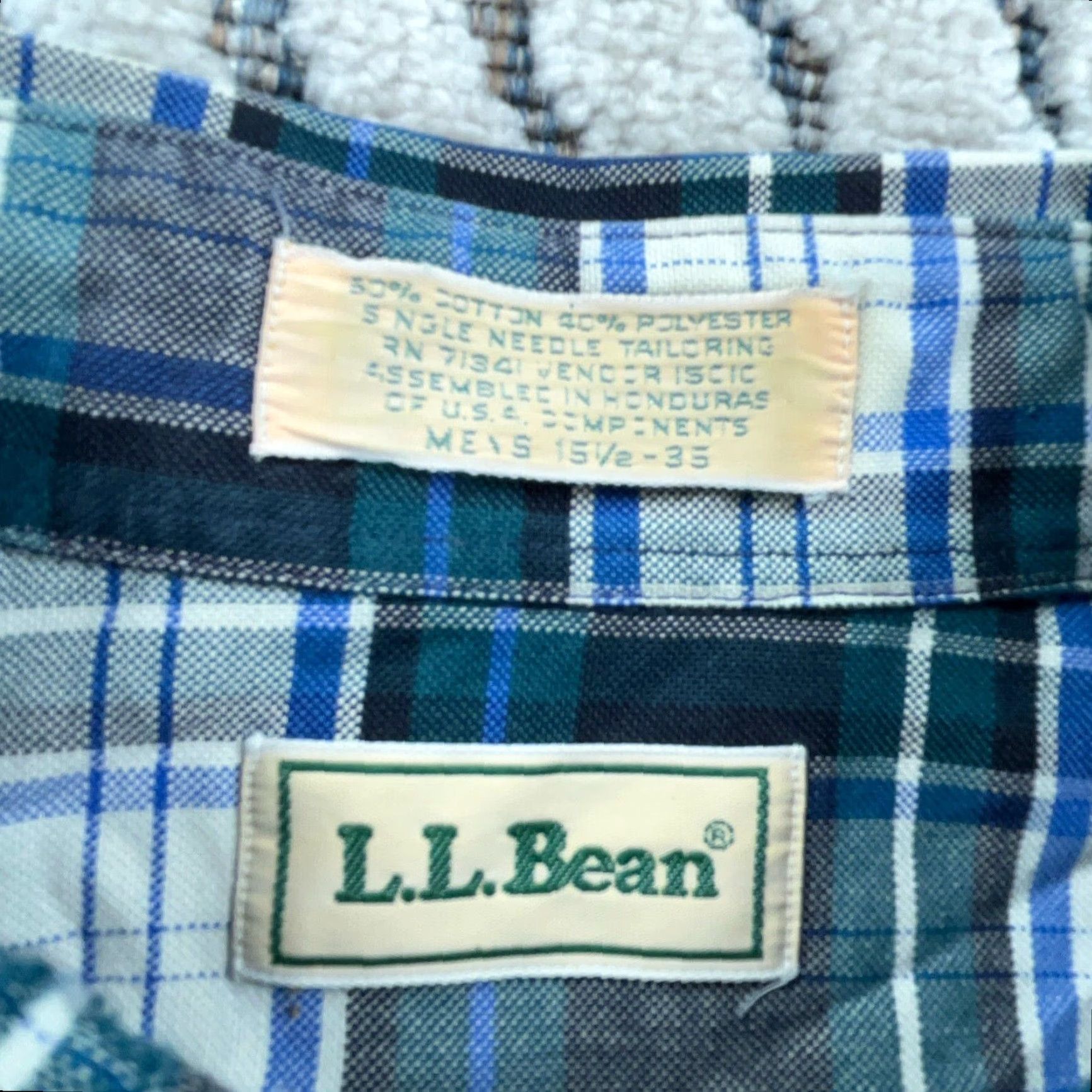 Vintage VINTAGE LL Bean Shirt Men 15.5 35 Large Blue Plaid Button Up Oxford Dress Medium VTG 90s Size 42R - 4 Thumbnail