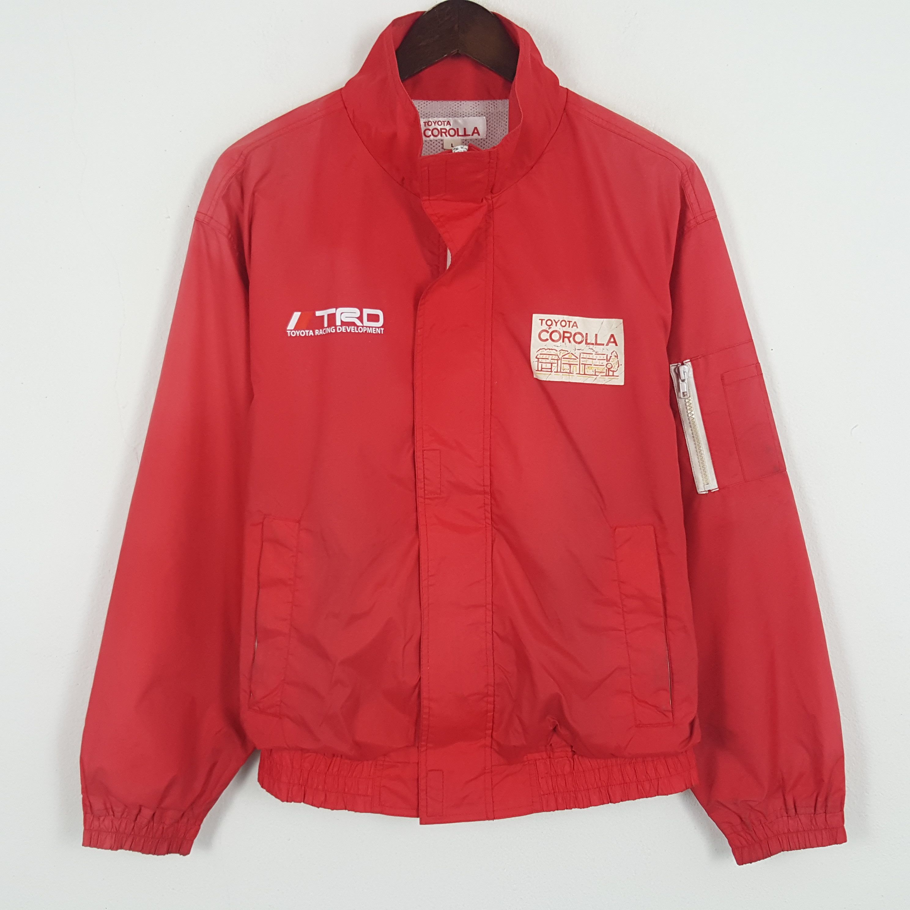 Japanese Brand × Vintage Vintage TRD Toyota Racing Development Windbreaker Jacket Size US L / EU 52-54 / 3 - 3 Thumbnail