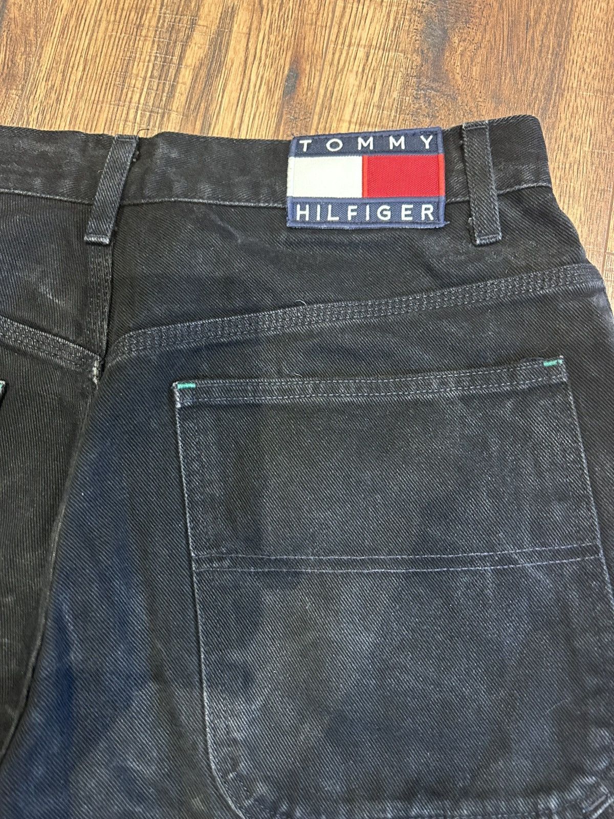 Tommy Hilfiger Vintage 90’s Tommy Hilfiger Super Baggy Jorts PACK Size US 32 / EU 48 - 9 Thumbnail