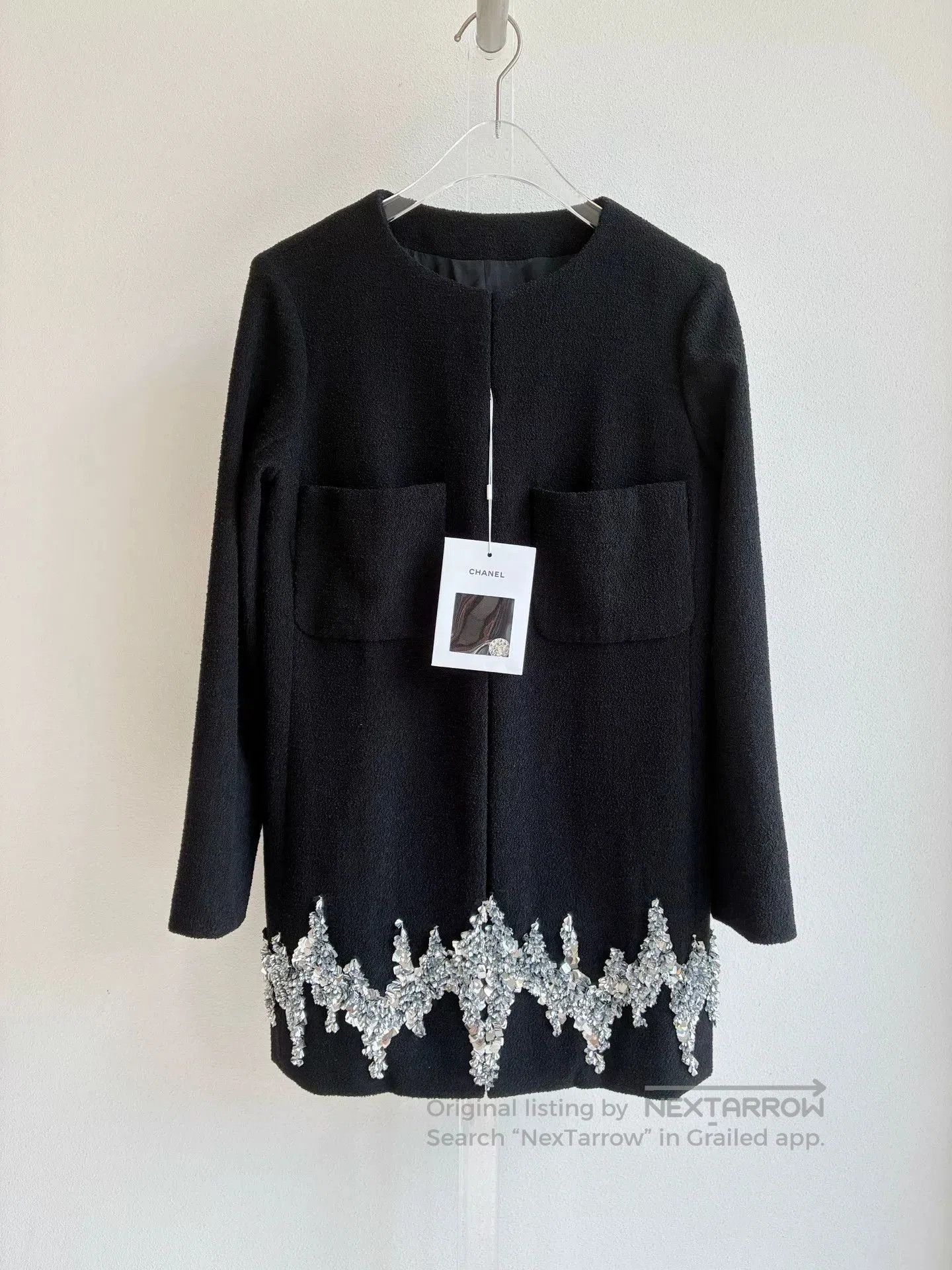 Chanel Chanel 22A Black Sequin Embroidered Coat. Size XXS / US 00 / IT 34 - 2 Thumbnail