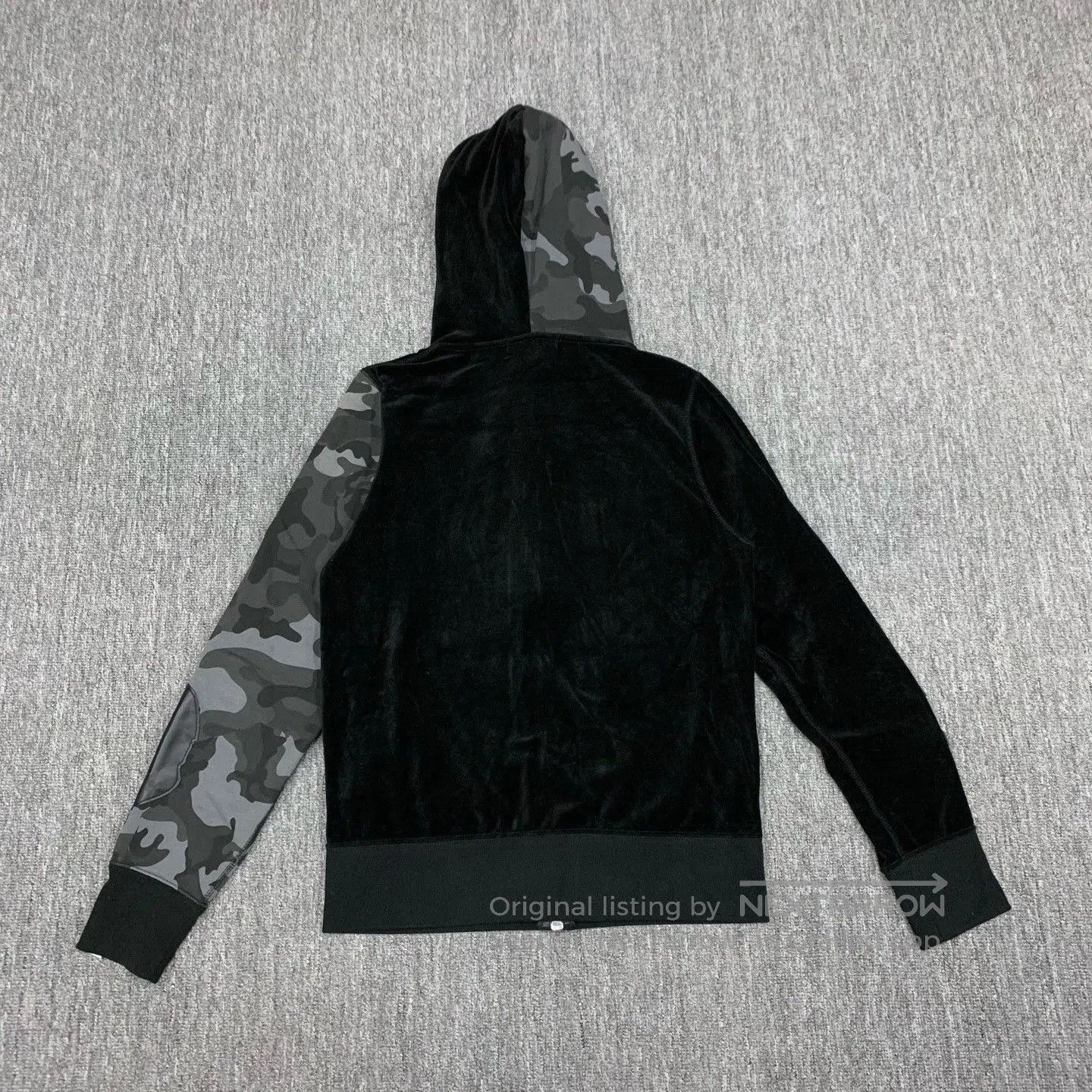 Bape BAPE x MMJ Camo Velvet Jacket S Size. Size US S / EU 44-46 / 1 - 2 Thumbnail