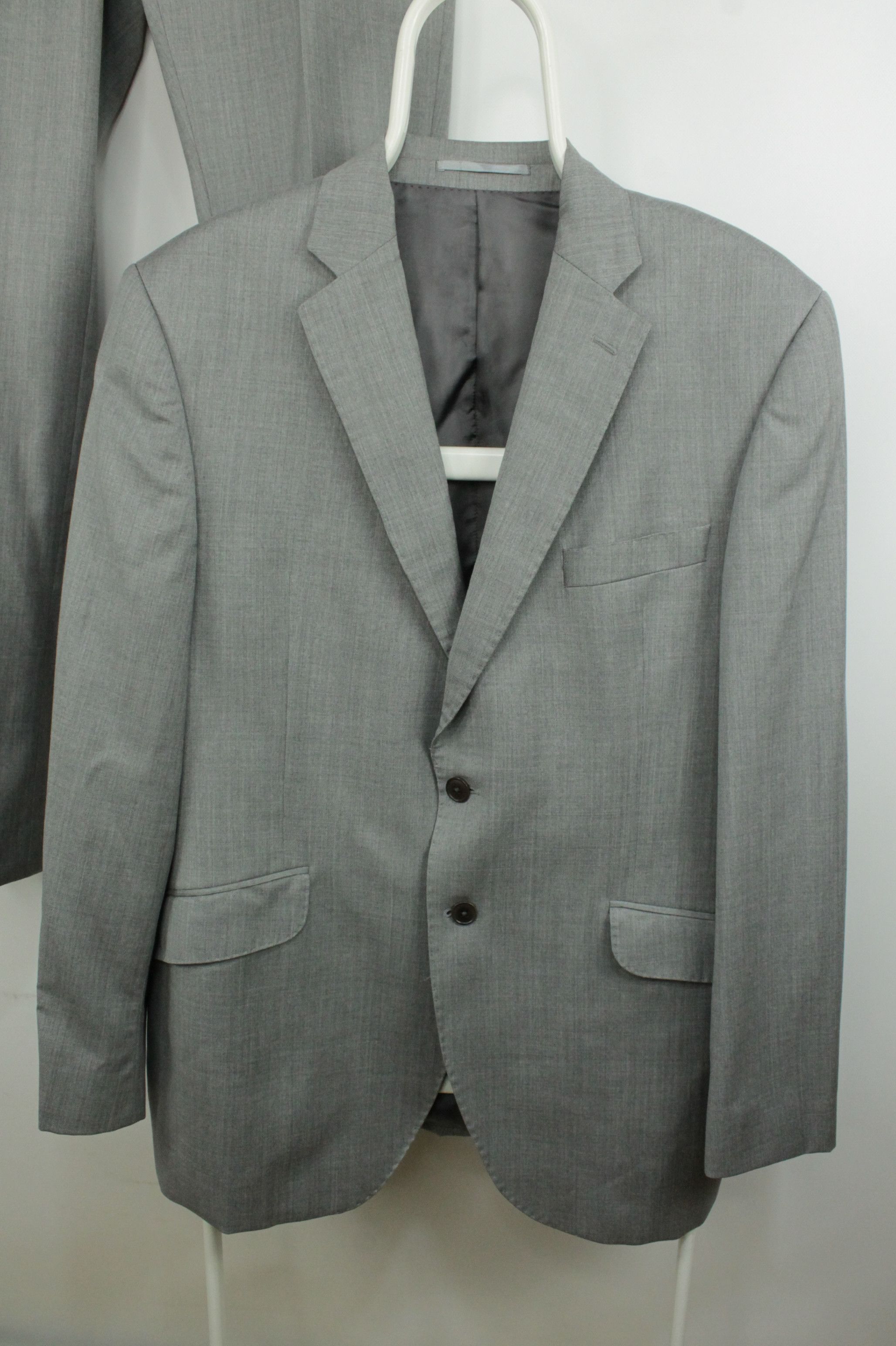Charles Tyrwhitt Charles Tyrwhitt Gray Reda 110'S Wool Suit Men's Size 42R - 2 Thumbnail