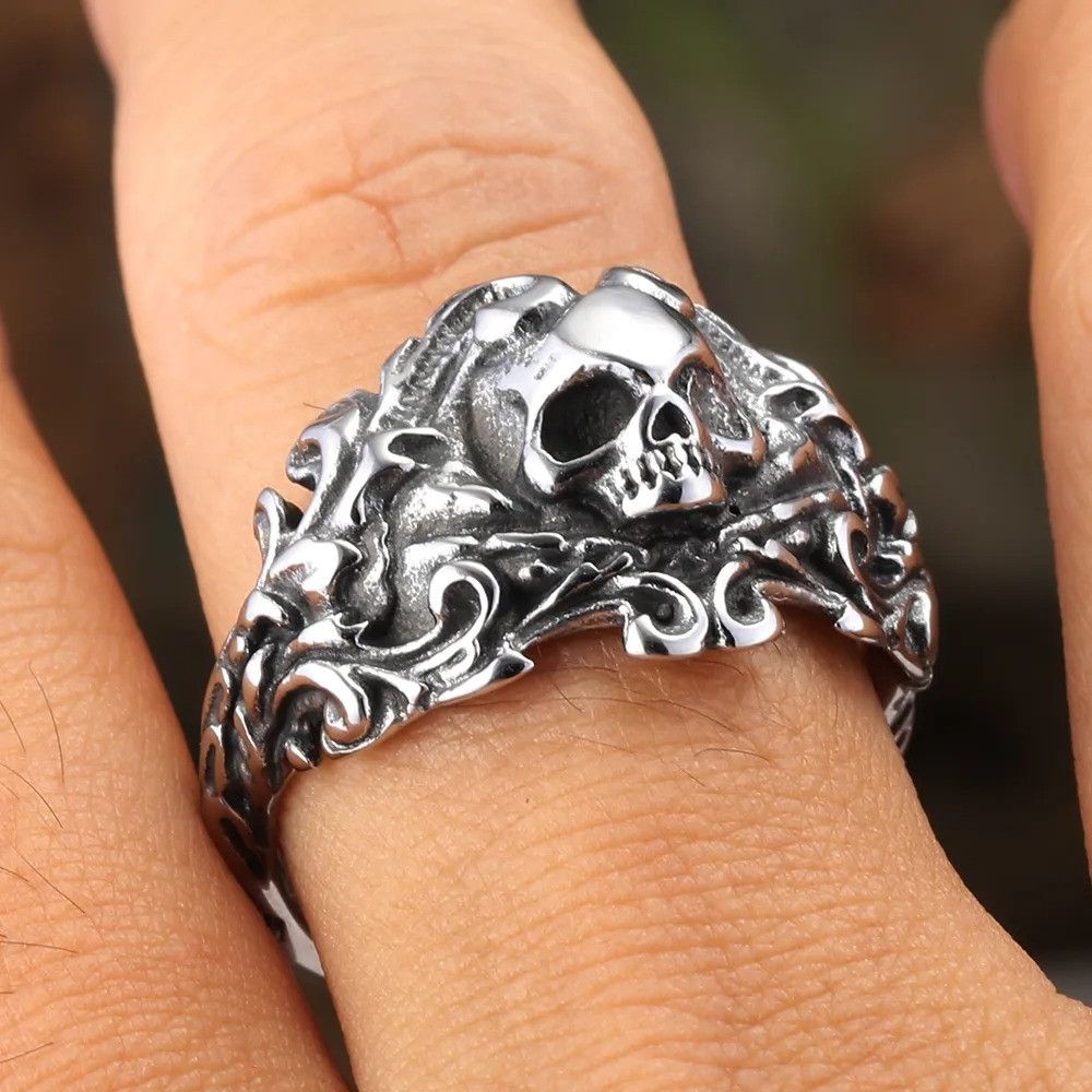 Jewelry Cool Skull Design Ring Size ONE SIZE - 1 Thumbnail