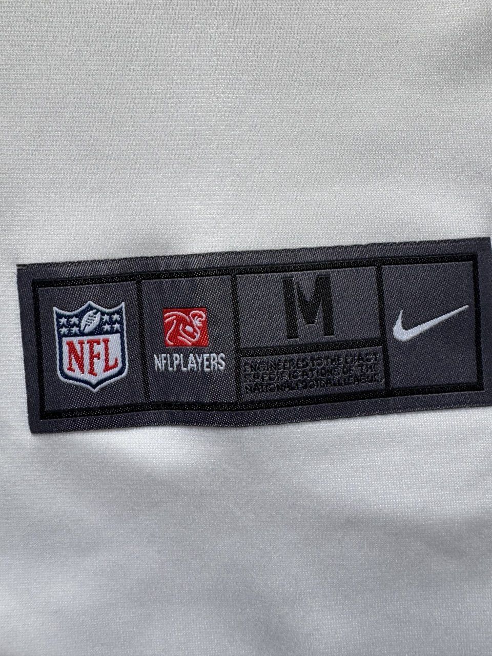 Nike George Kittle San Francisco 49ers Nike Legend Edition Size US M / EU 48-50 / 2 - 13 Thumbnail