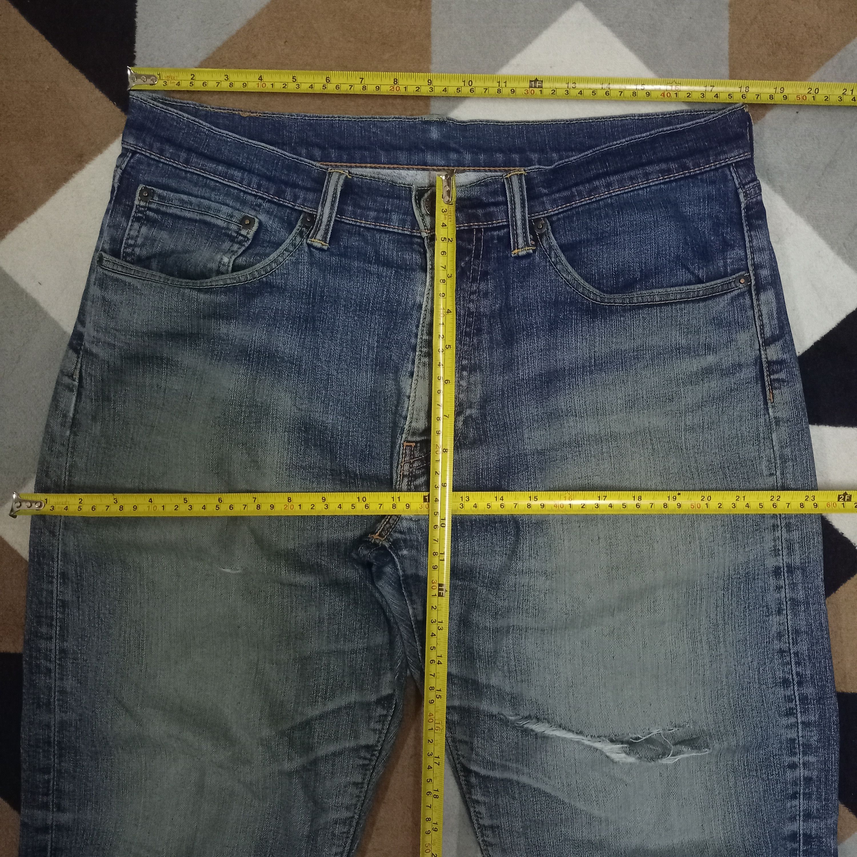 Levi's Vintage Levis 505 Blue Wash Distressed Ripped Baggy Jeans Size US 36 / EU 52 - 10 Thumbnail