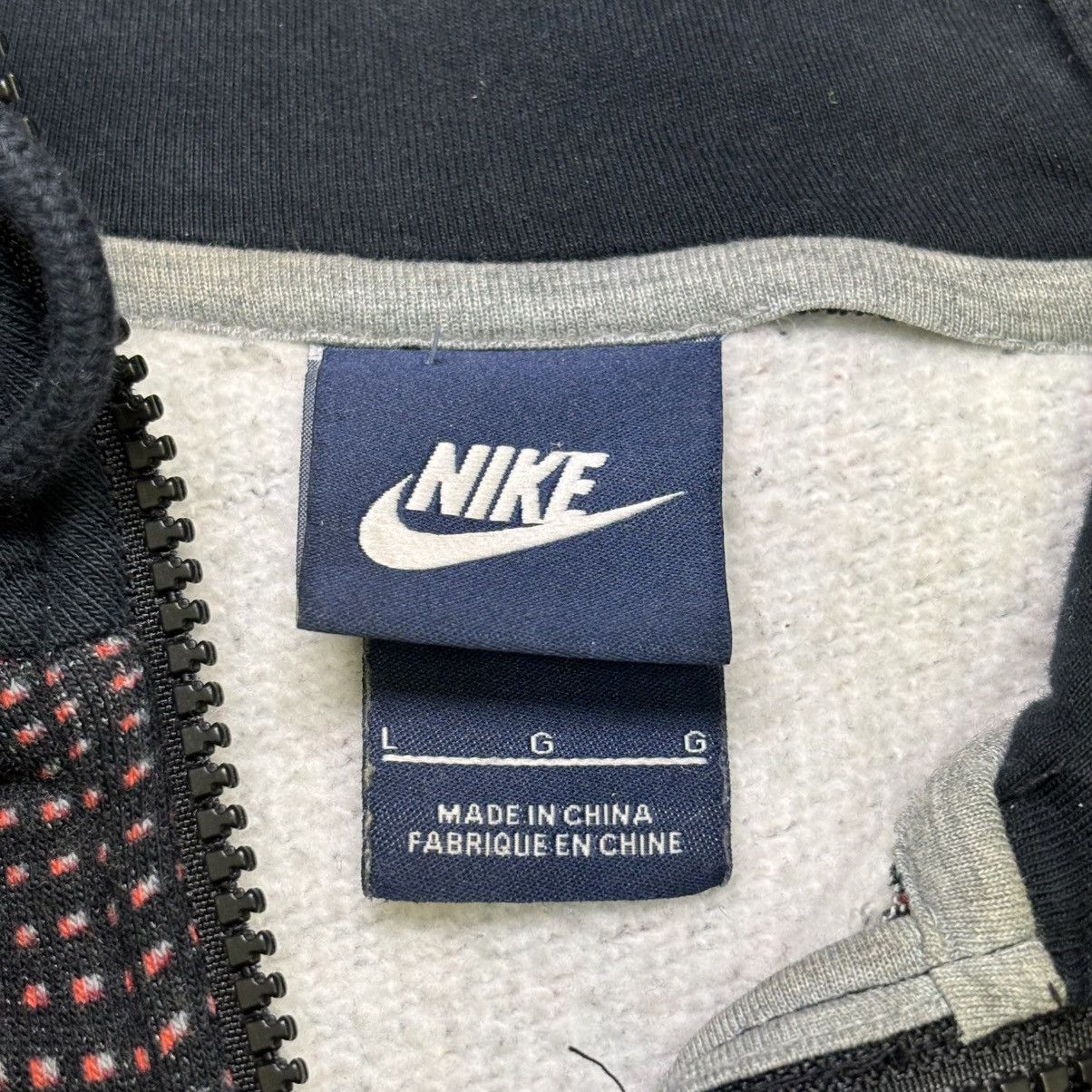 Nike Vintage Nike blue tag Hoodie Mens Large Swoosh Sweatshirt Size US L / EU 52-54 / 3 - 2 Thumbnail