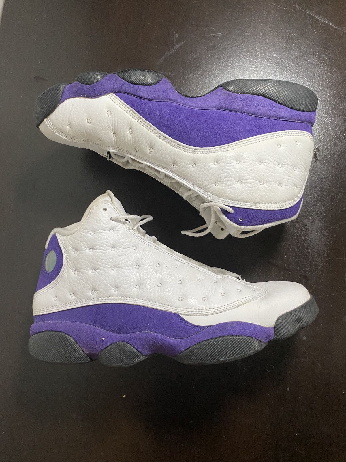Jordan Brand Jordan 13 Lakers Size10.5 Size US 10.5 / EU 43-44 - 1 Thumbnail