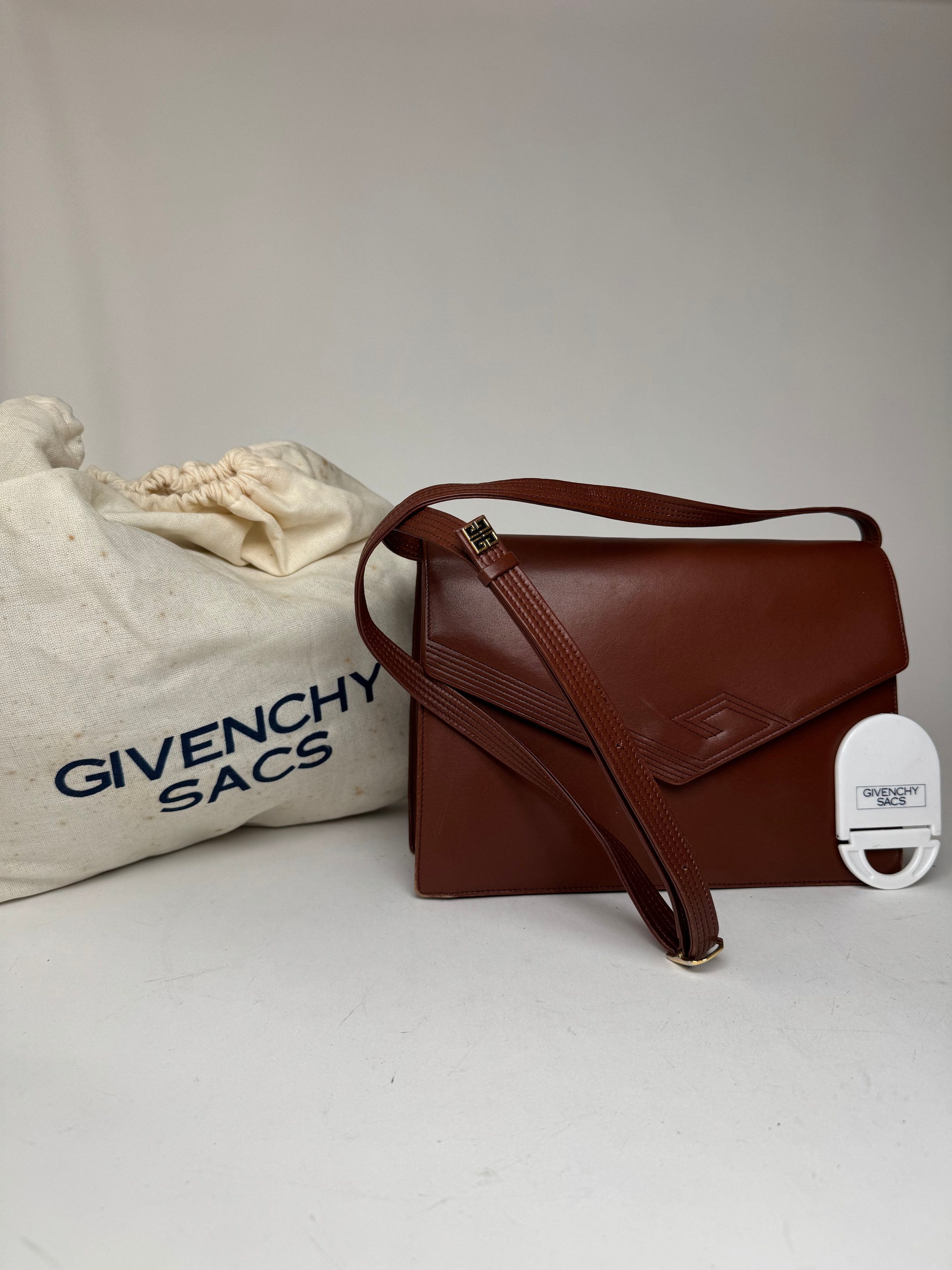 Givenchy Vintage 4G Leather bag brown Size ONE SIZE - 1 Thumbnail