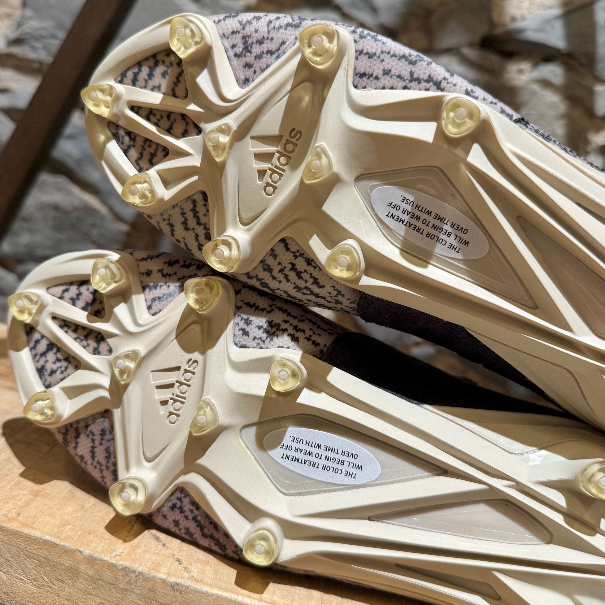 Adidas × Kanye West Adidas YEEZY 350 Turtle Dove American Football Sneakers Size US 9.5 / EU 42-43 - 7 Thumbnail