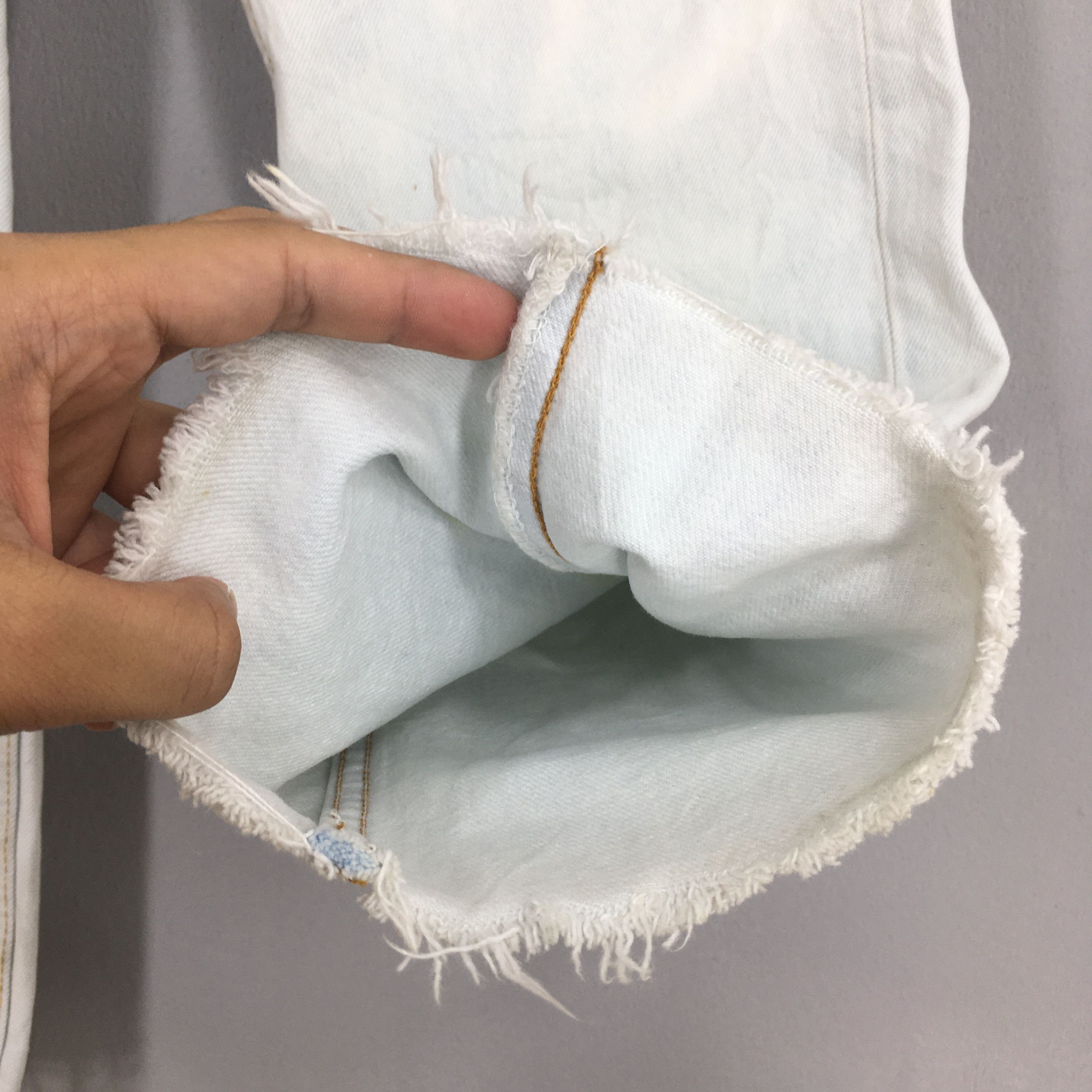 Levi's Size 29x27 Vintage 90s Levi's 501 Pale Blue Jeans S1932 Size US 29 - 5 Thumbnail