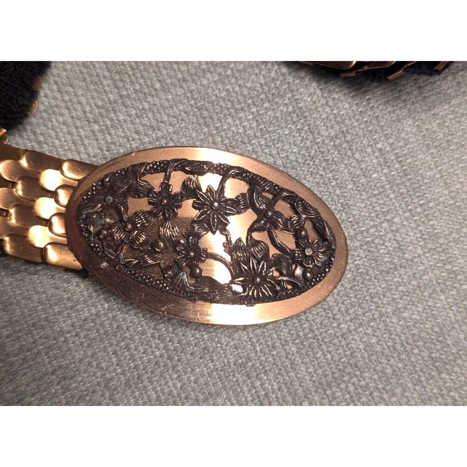 Vintage VINTAGE GLAM golden belt METAL gliz 32 hollywood 1990s copper BUCKLE chainmail Womens Size ONE SIZE - 8 Thumbnail