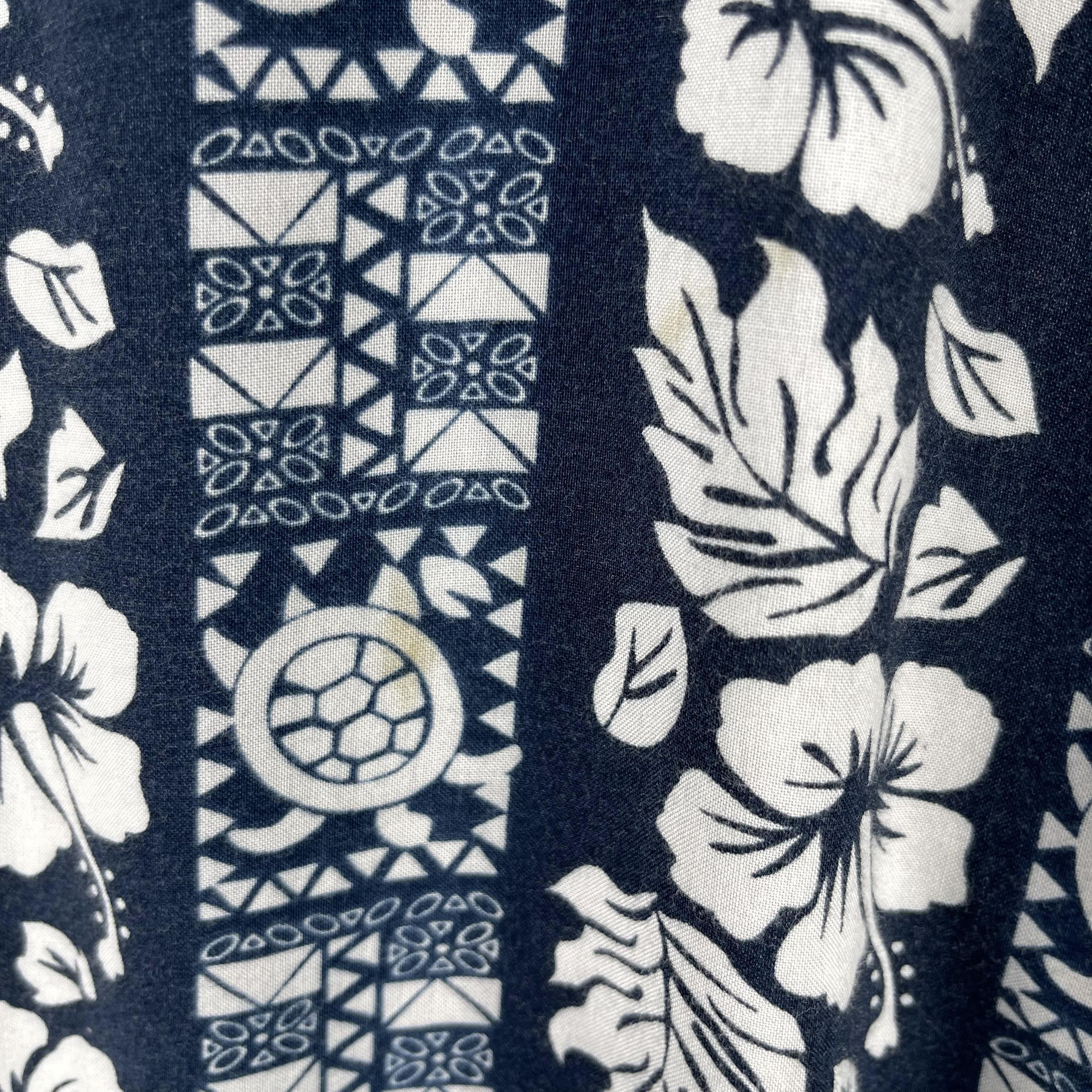 Other Vintage Y2K Hawaiian Tribal Hibiscus Flower Motive Shirt Size US XXL / EU 58 / 5 - 6 Thumbnail