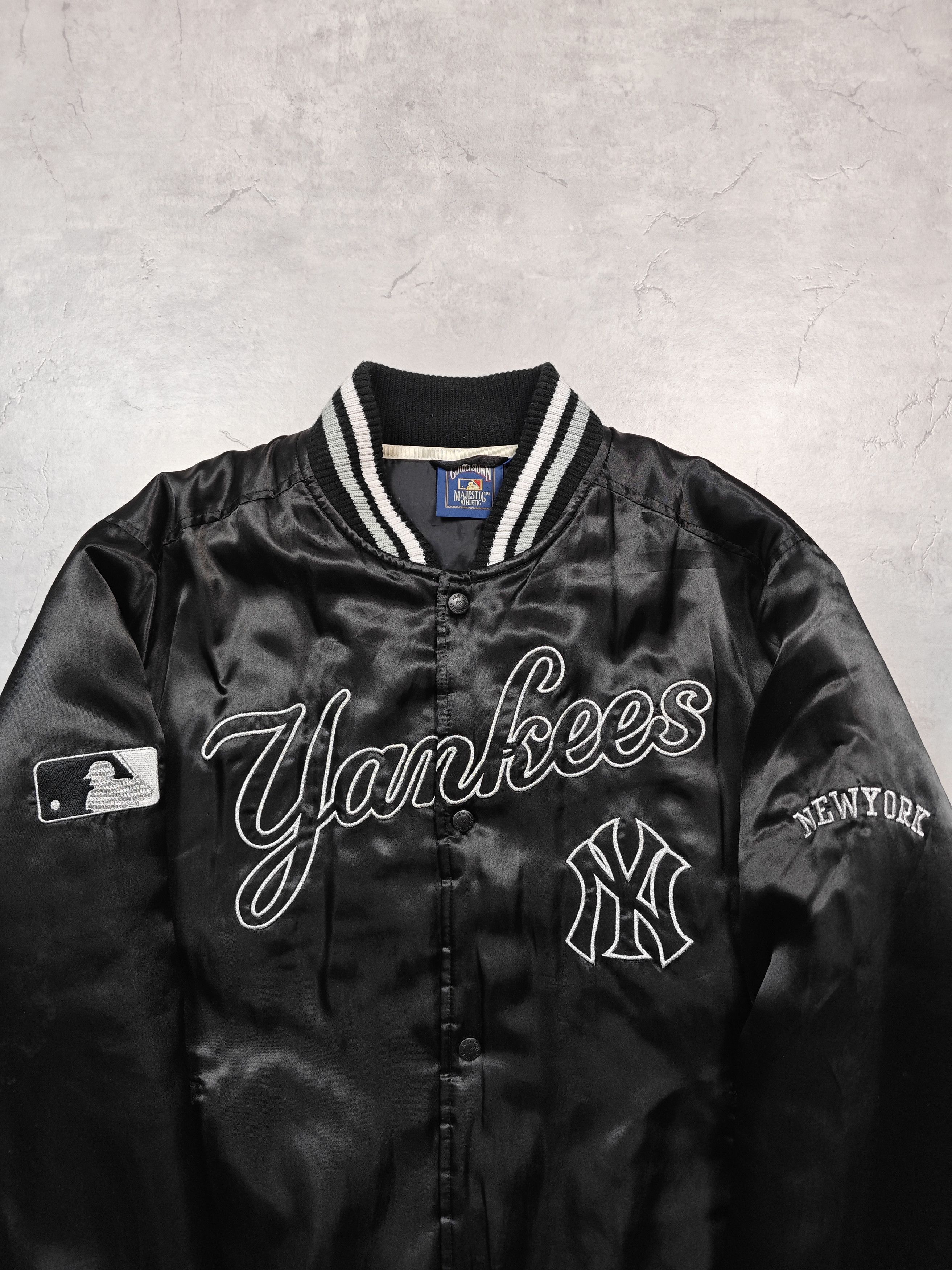 Majestic Yankees Majestic Athletic Cooperstown Size US L / EU 52-54 / 3 - 2 Thumbnail