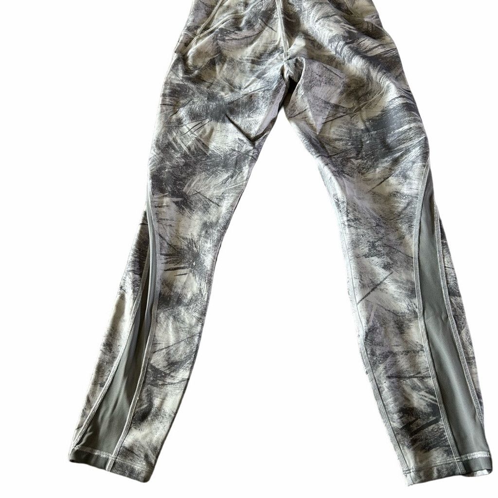 Lululemon Lululemon Train Times 7/8 Length | EUC | Sz 6 Size 28" / US 6 / IT 42 - 7 Thumbnail