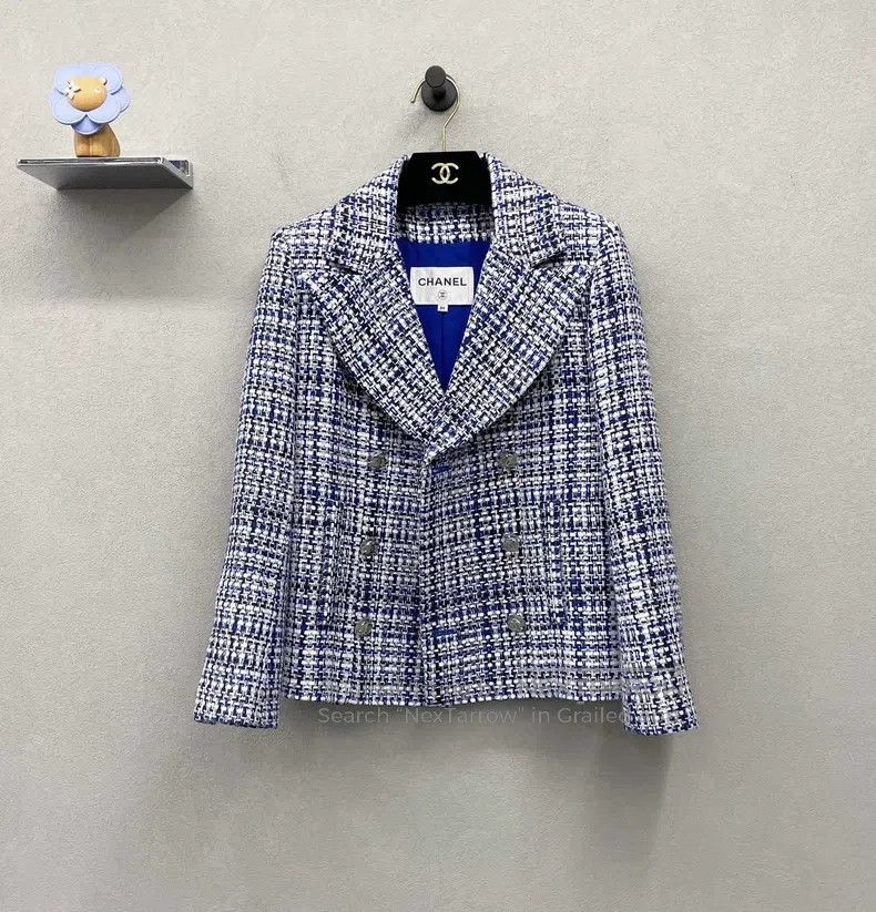 Chanel Blue and white woven jacket