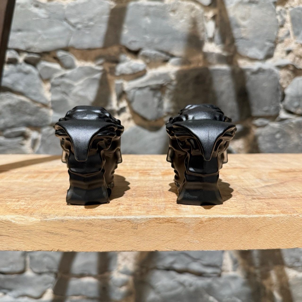 Versace Versace X Rosenthal 2 Medusa Grande Black Paperweights Size ONE SIZE - 5 Thumbnail