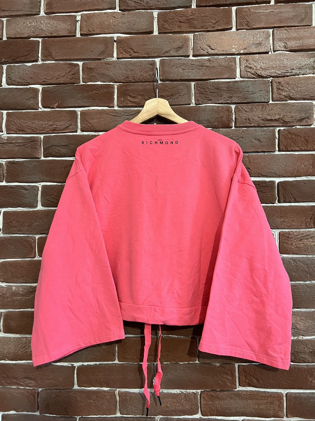 John Richmond Richmond Cropped Wide Sleeves Avant Garde Sweatshirts Pink M Size M / US 6-8 / IT 42-44 - 2 Thumbnail