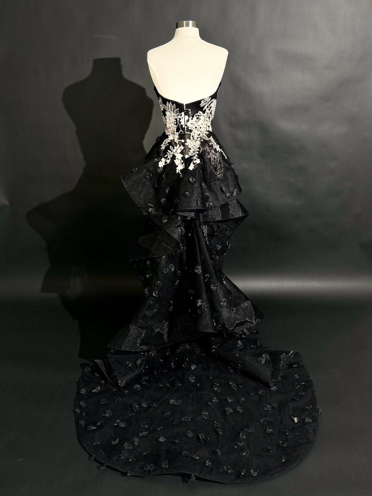 Marchesa Brand New US 6 MARCHESA Evening Gown Size M / US 6-8 / IT 42-44 - 8 Thumbnail