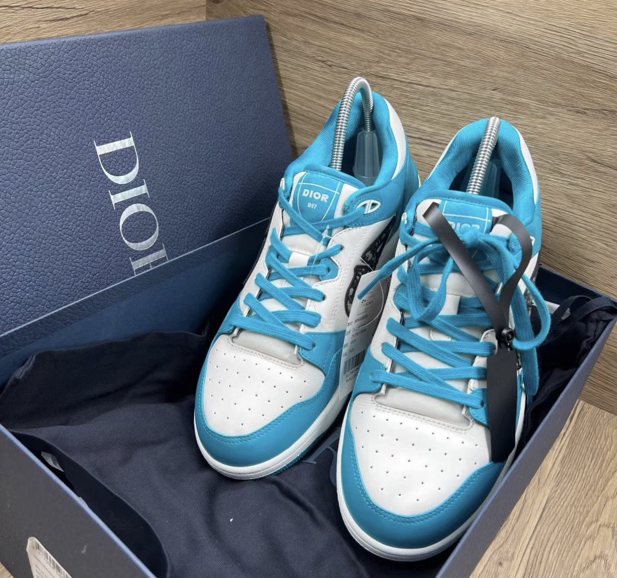 Dior Dior B57 Monogram CD Embroidered Sneakers J41 Size US 9 / EU 42 - 6 Thumbnail