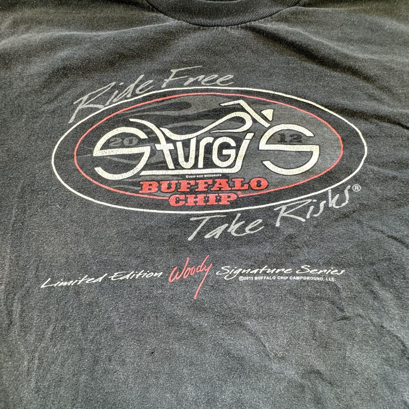 Vintage VINTAGE Hot Leathers Motorcycle T-Shirt Mens Large Black Graphic Print 2011 Sturgis Buffalo Chip Biker Signature Series Size US L / EU 52-54 / 3 - 2 Thumbnail