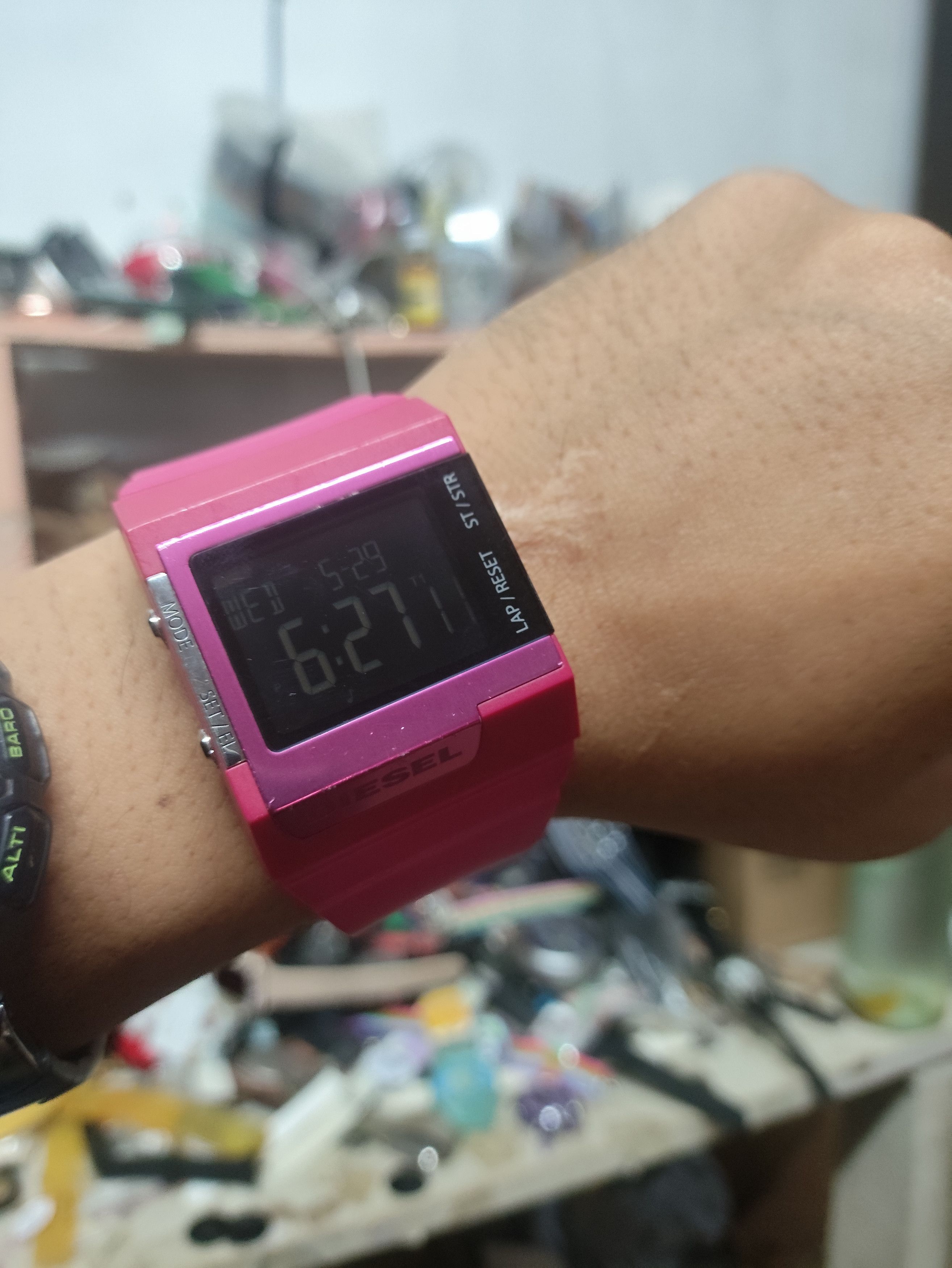 Diesel 00s digital watch y2k グランジ DIESEL 