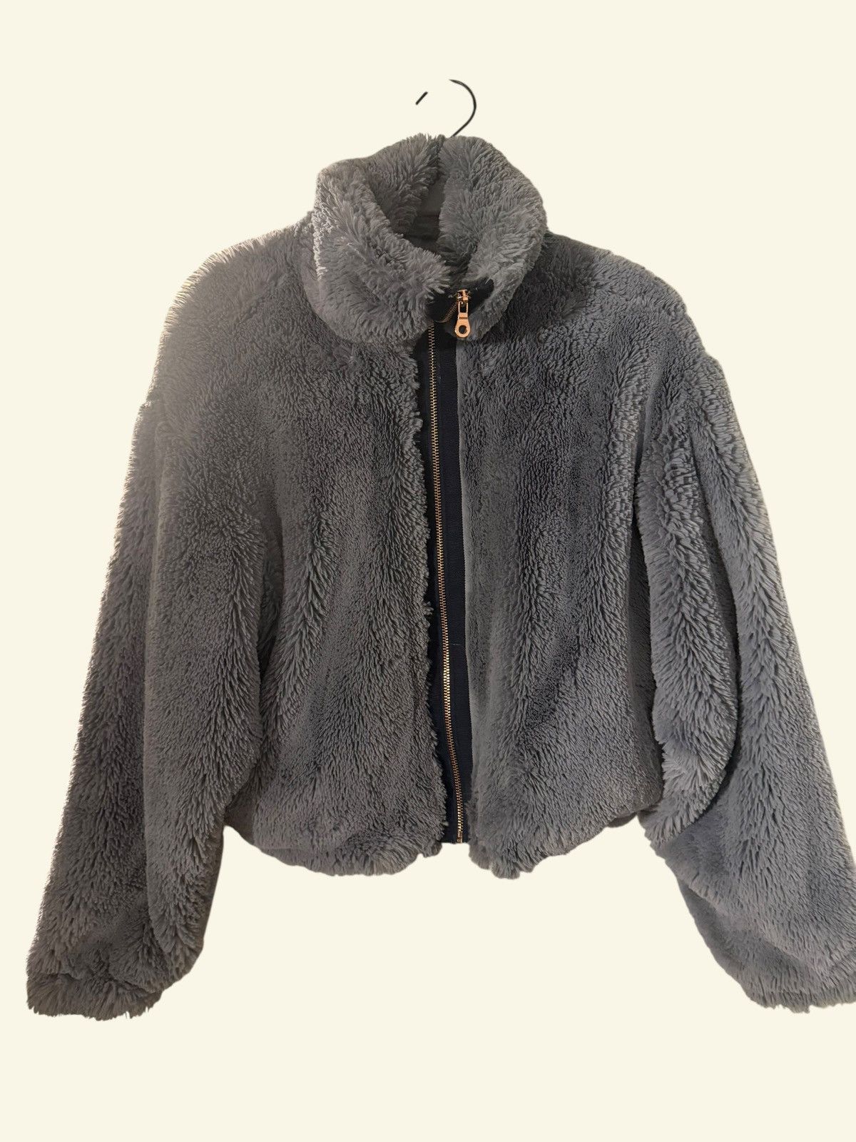 Anthropologie Elevensees Anthropologie Faux Fur Teddy Jacket Gray XS Cozy Size XS / US 0-2 / IT 36-38 - 1 Thumbnail
