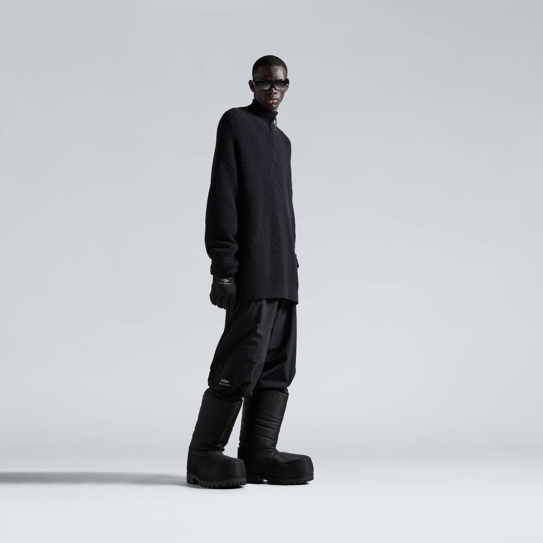 Balenciaga o1la1rc1a0226 Half Zip High Neck Sweater In Black Size US M / EU 48-50 / 2 - 5 Thumbnail
