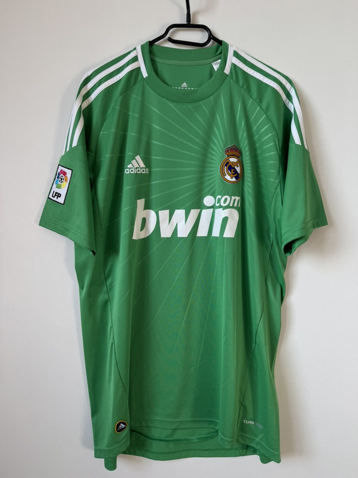 Adidas × Real Madrid × Soccer Jersey Real Madrid 2010/11 Adidas × Real Madrid × Soccer Jersey Real Madrid 2010/11