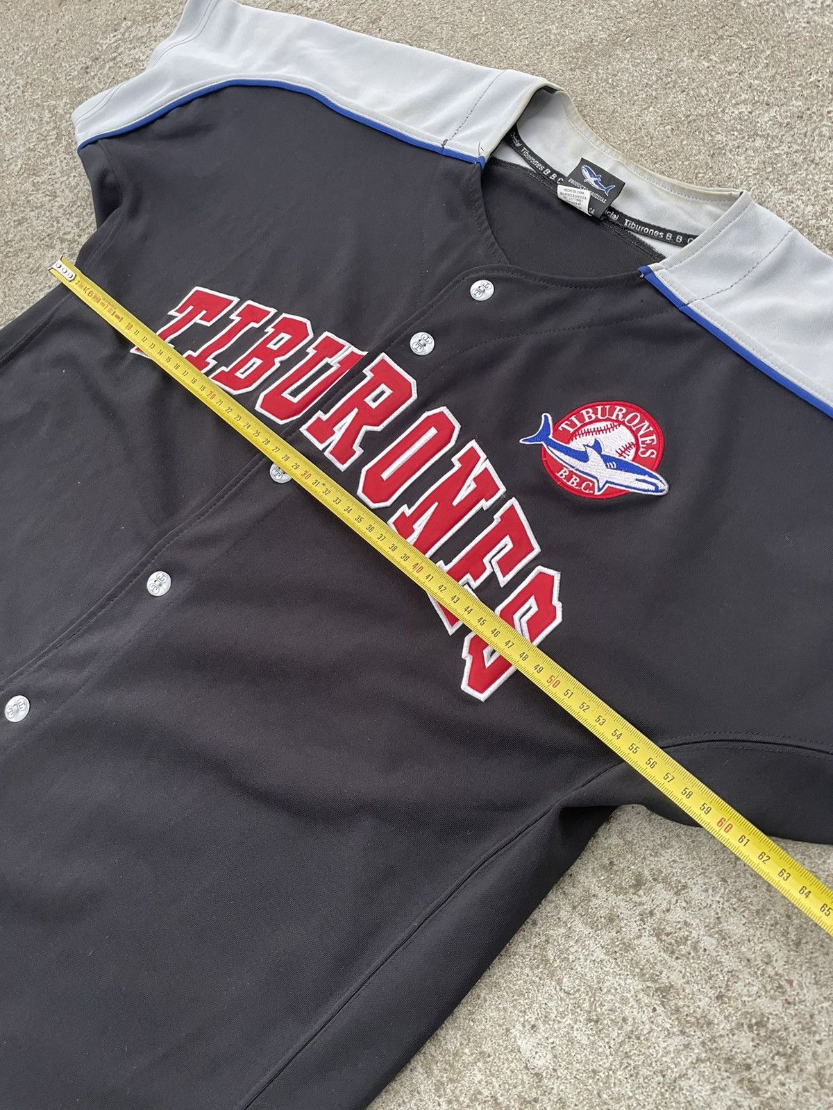 Vintage Jersey tiburones Size US L / EU 52-54 / 3 - 11 Thumbnail