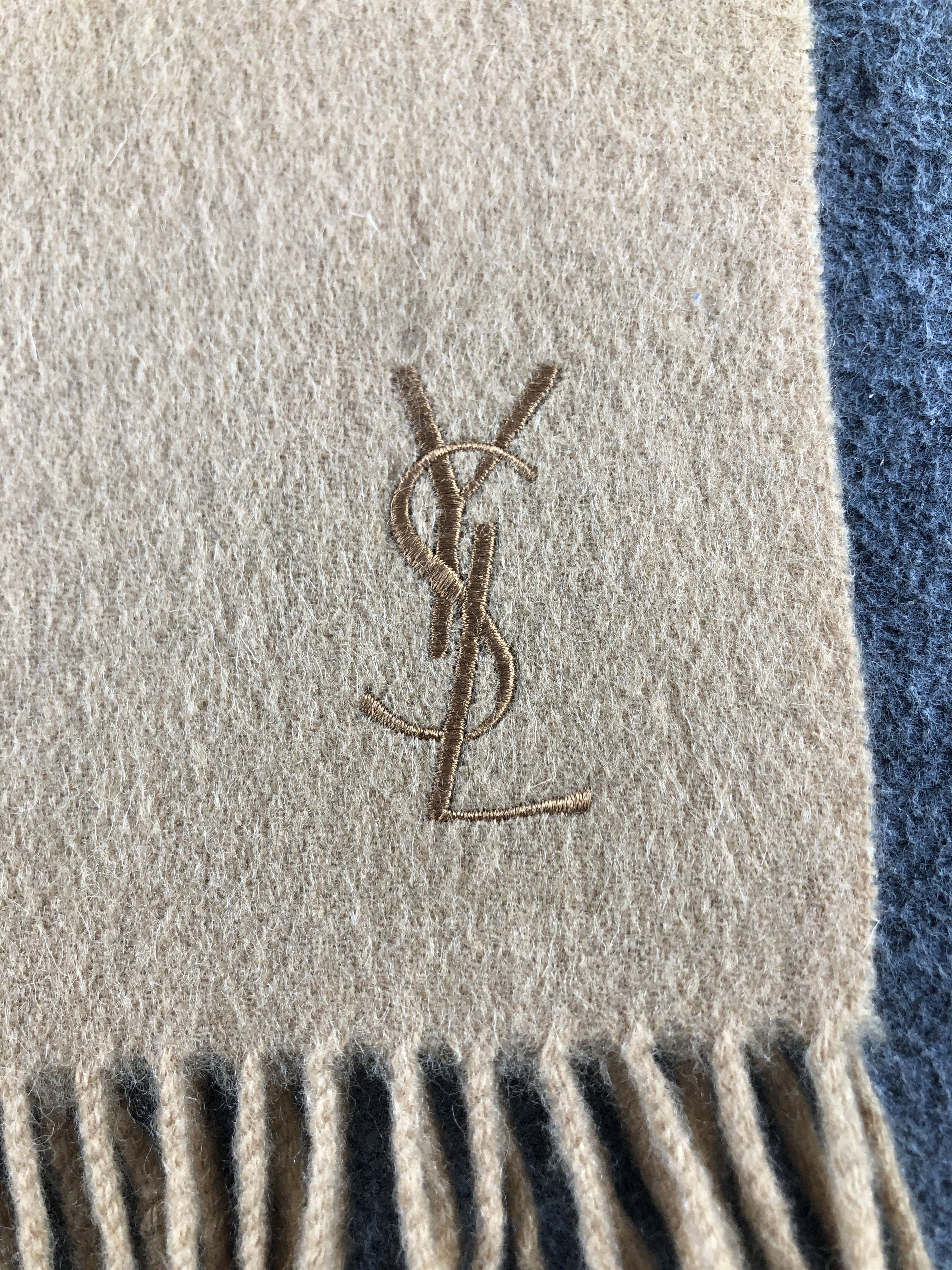 Yves Saint Laurent Yves Saint Laurent Scarf / Muffler / Neckwear P926 Size ONE SIZE - 4 Thumbnail