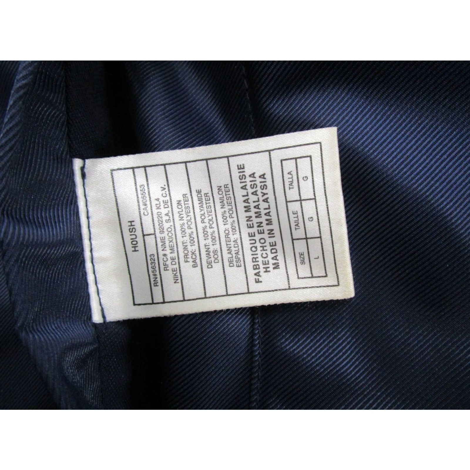 Nike VINTAGE Nike Swoosh Reversible Fleece Jacket Men Large Blue Logo Embroidered 90s 2000s Jacket Zip Reversible Mens Size US L / EU 52-54 / 3 - 4 Thumbnail