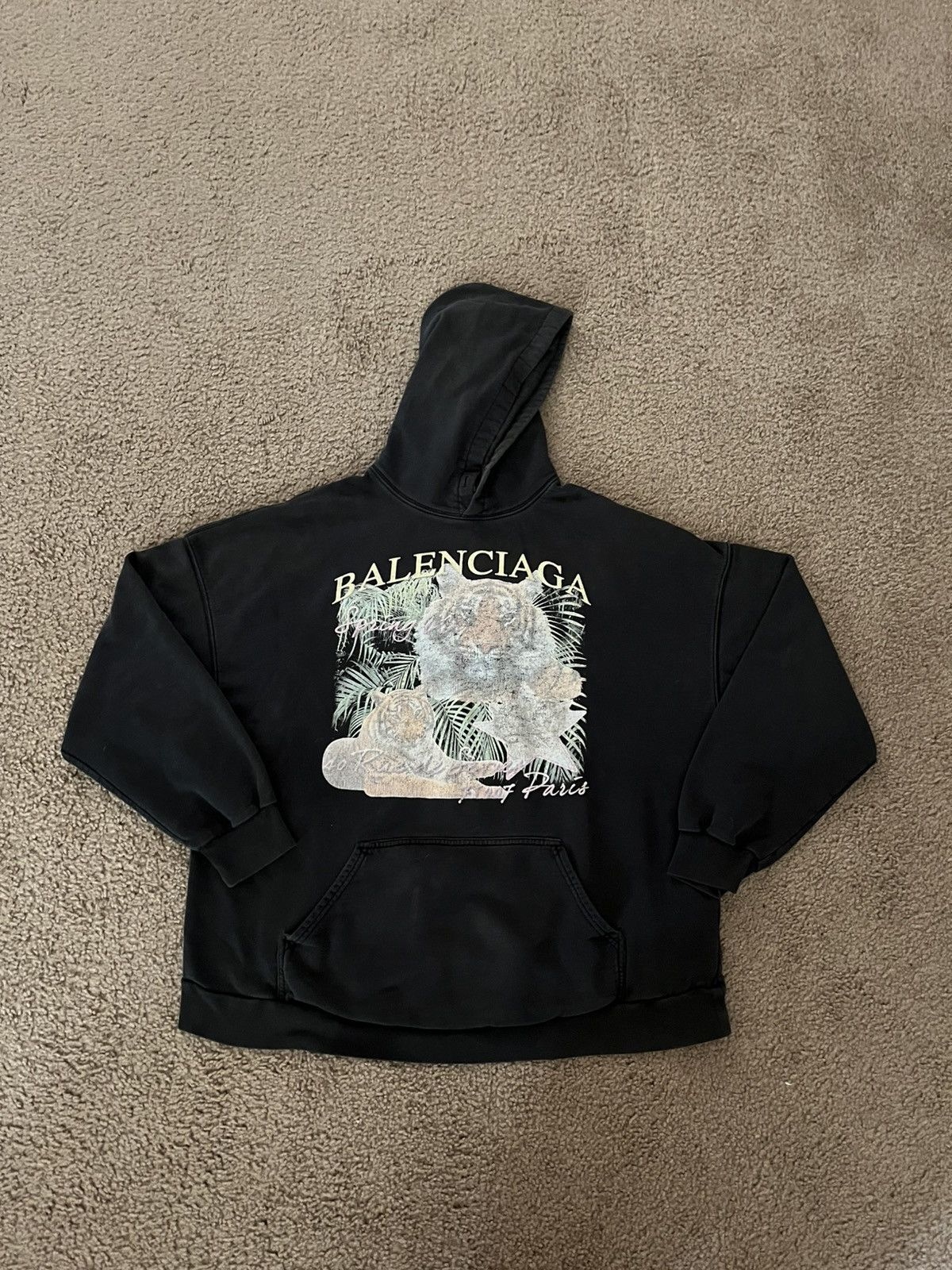 ★韓国の人気★【BALENCIAGA】★REVERSIBLE FBI TIGER HOODIE★ ☆関税込☆BALENCIAGA☆REVERSIBLE FBI TIGER HOODIE