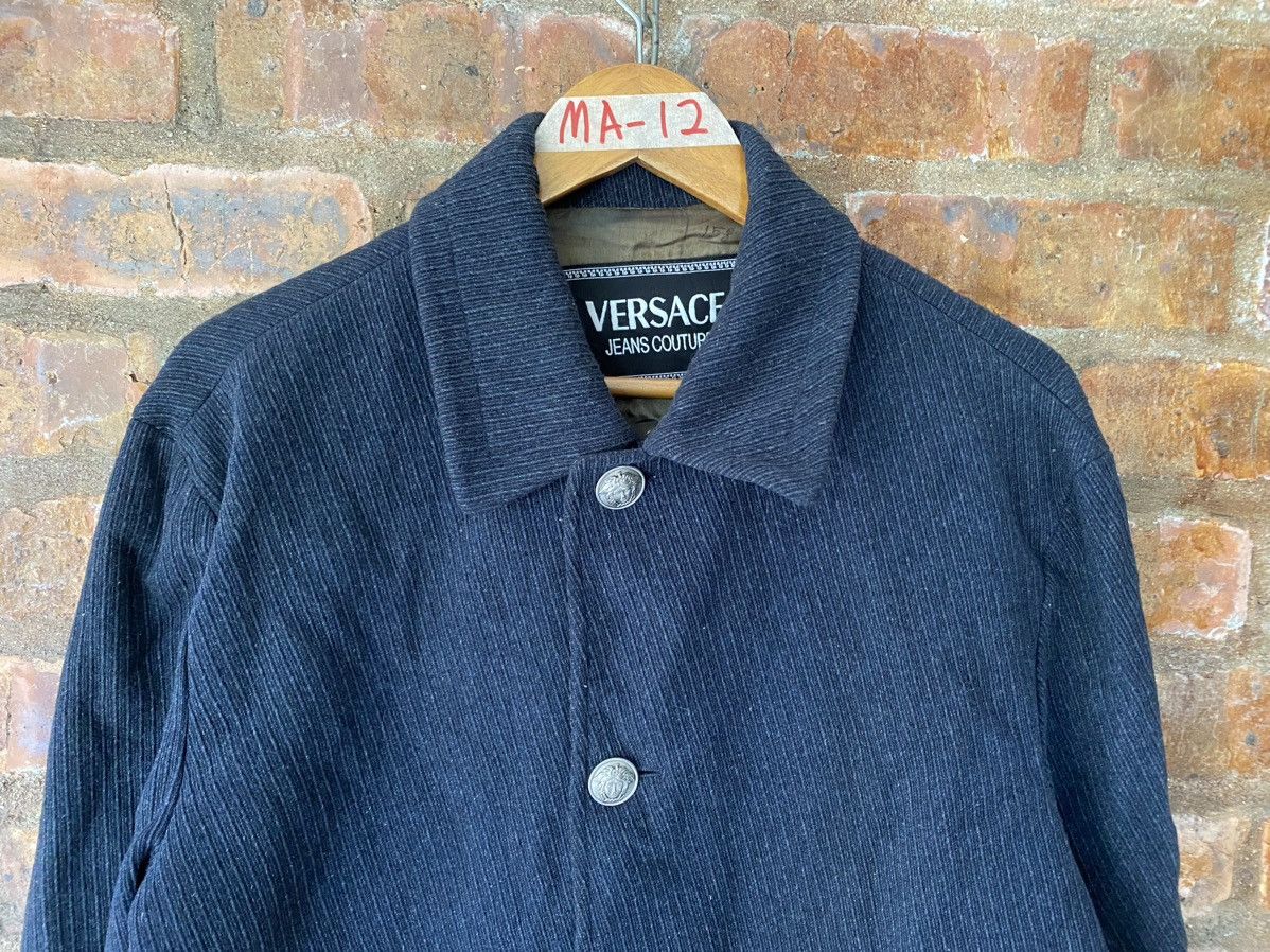 Versace Jeans Couture 🔥RARE 1990s Versace Button Medusa head detailing long iacket Size US M / EU 48-50 / 2 - 3 Thumbnail